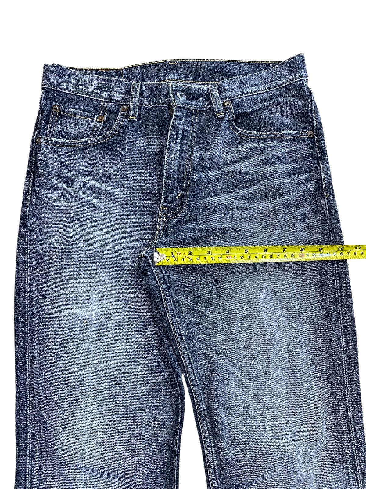 Levi's Levi’s Faded Wash Whiskers Style Flare Jeans Size US 30 / EU 46 - 11 Thumbnail