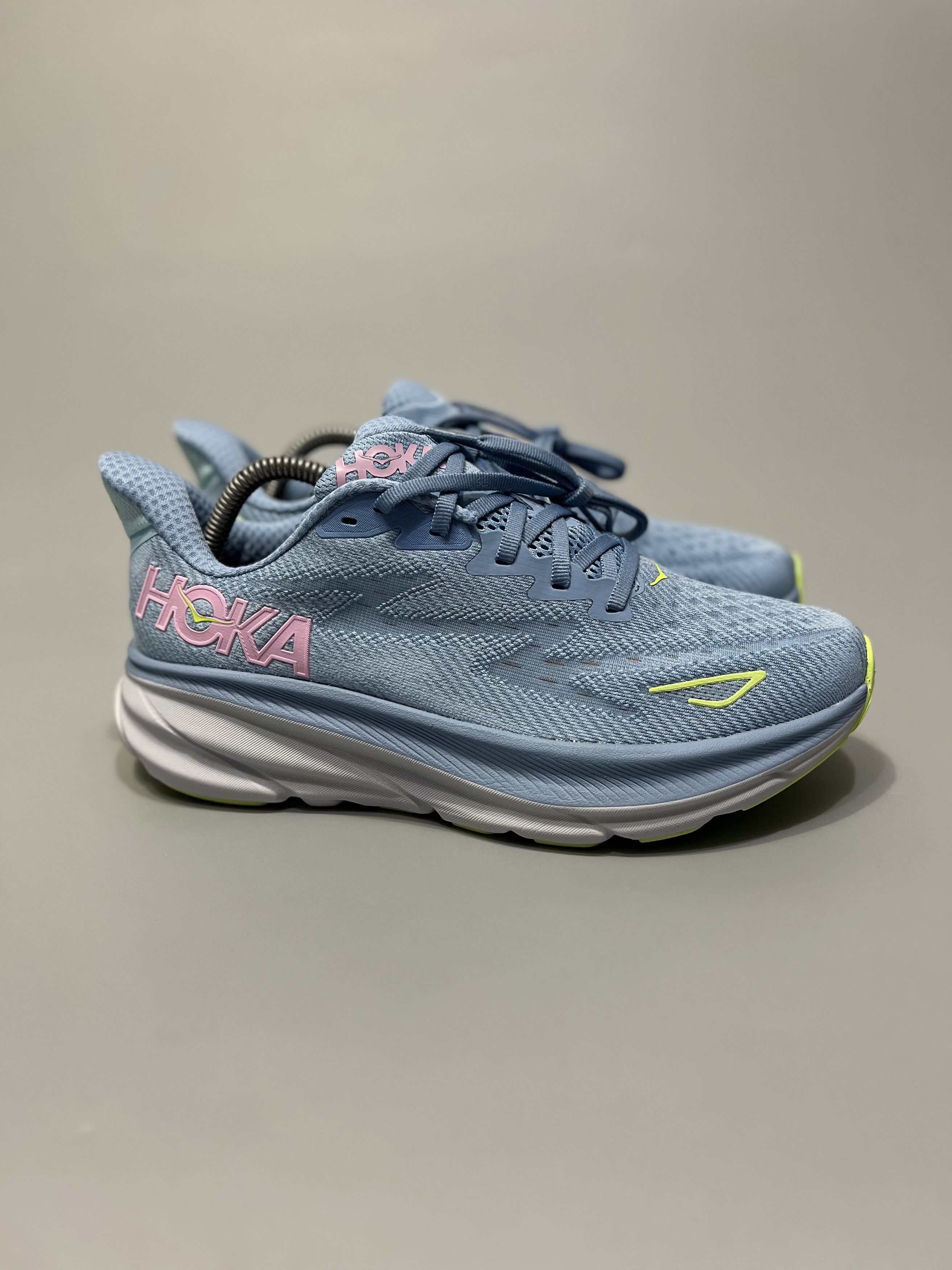 Hoka 8.5B Hoka One One Clifton 9 Running Shoes Walking Gym Size US 8.5 / IT 38.5 - 1 Thumbnail