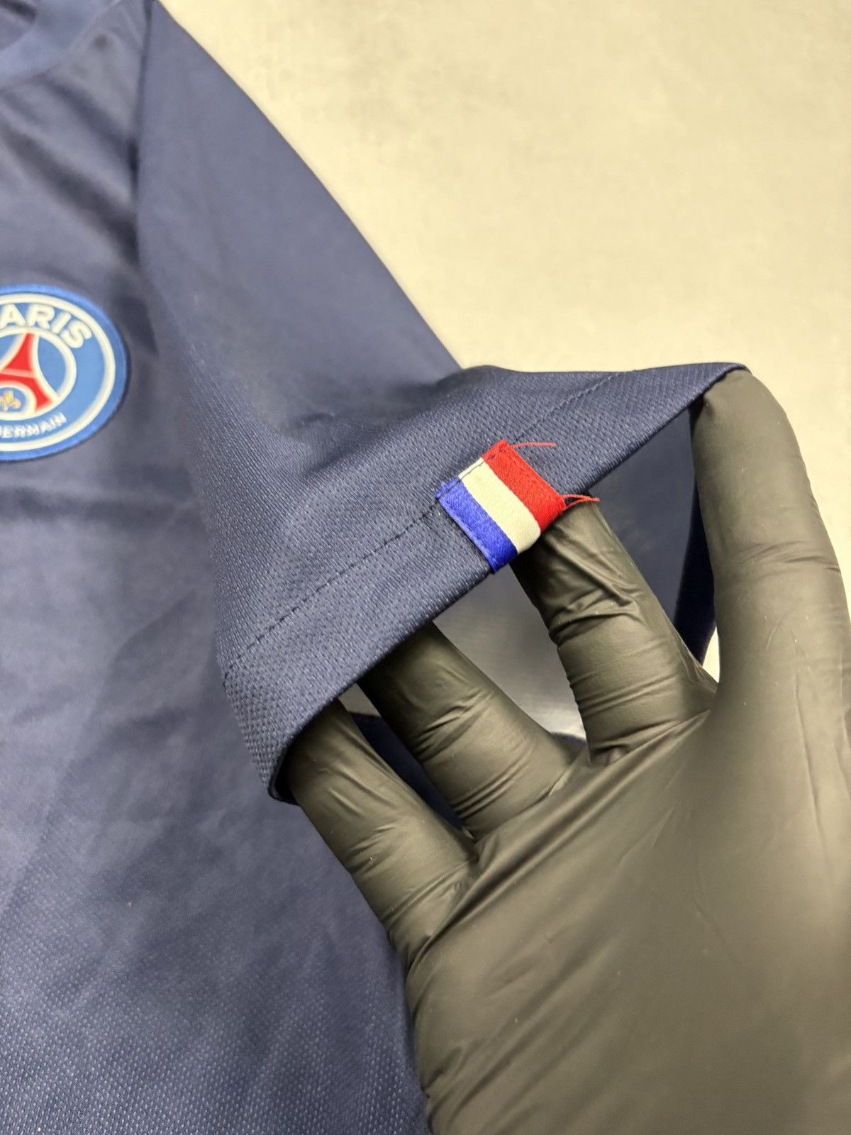Nike Nike Paris Saint Germain PSG 2019/2020 Home Jersey Shirt L Size US L / EU 52-54 / 3 - 13 Thumbnail