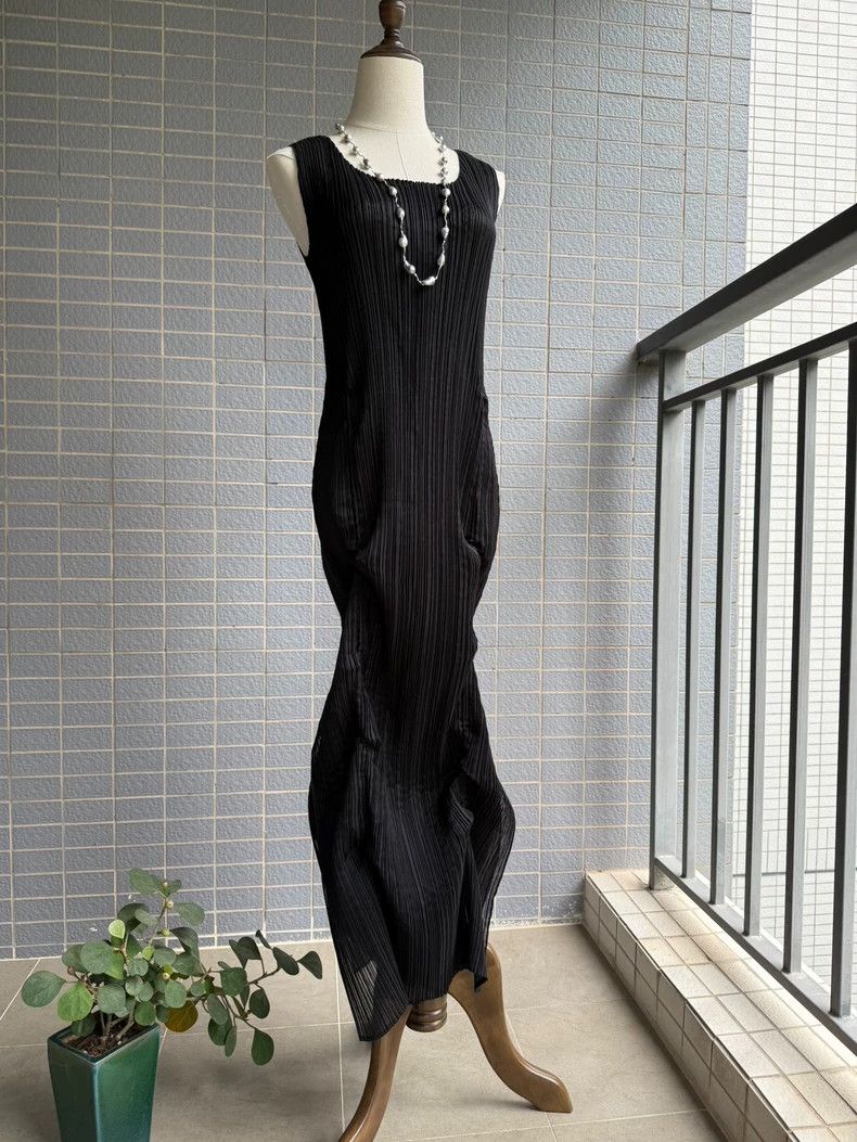 Issey Miyake Issey Miyake Black main line drawstring dress Size M / US 6-8 / IT 42-44 - 7 Thumbnail