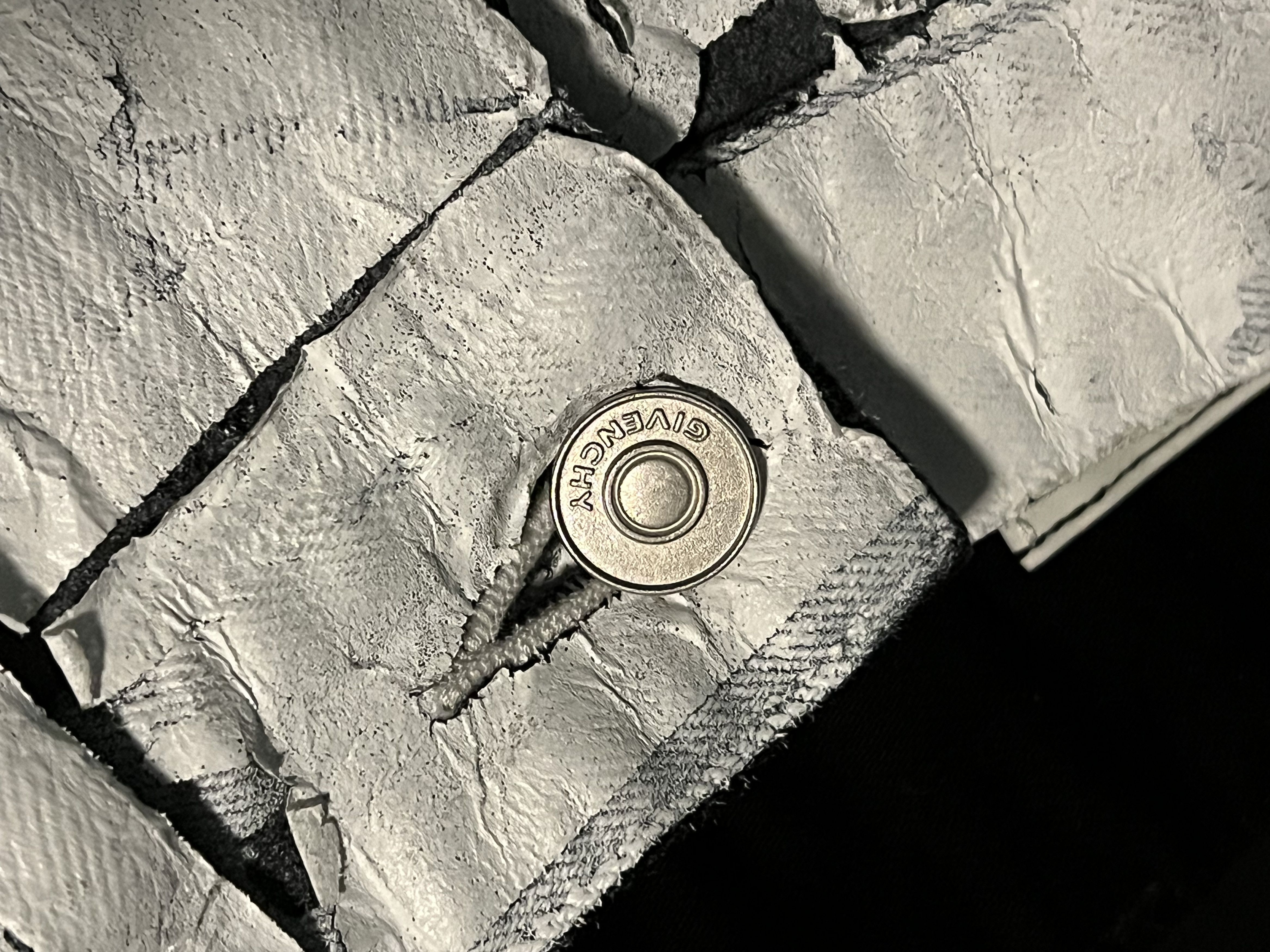 Givenchy FW20 Peeling Paint Pants Size US 32 / EU 48 - 3 Thumbnail