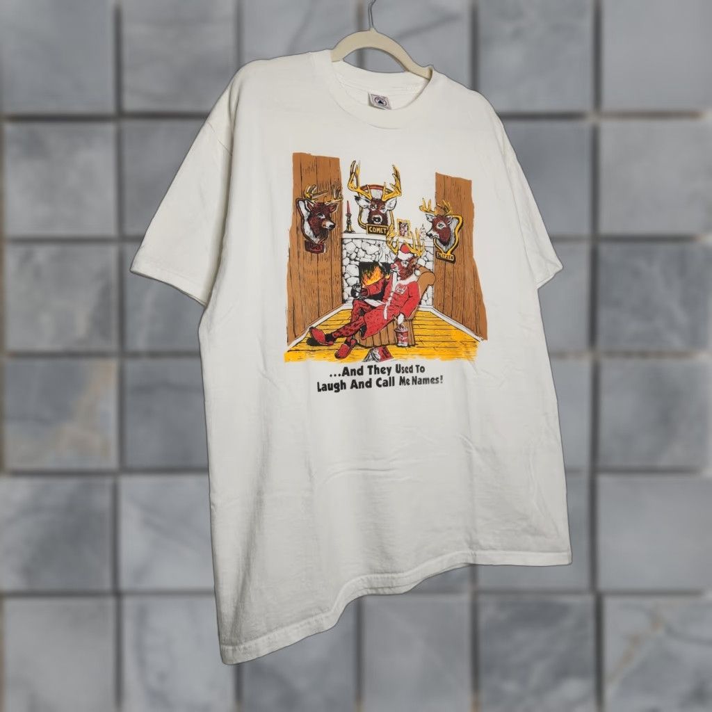 Delta VINTAGE Delta Reindeer Santa Obscure Punk Funny Christmas Holiday XL Unisex Adults White Size US XL / EU 56 / 4 - 1 Thumbnail