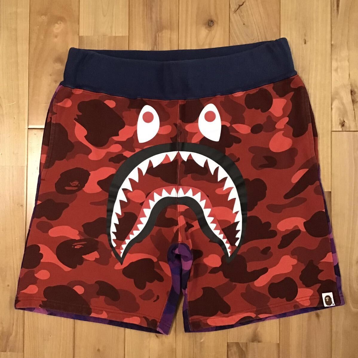 Bape BAPE Crazy camo shark shorts a bathing ape ★size M Size US 32 / EU 48 - 2 Thumbnail