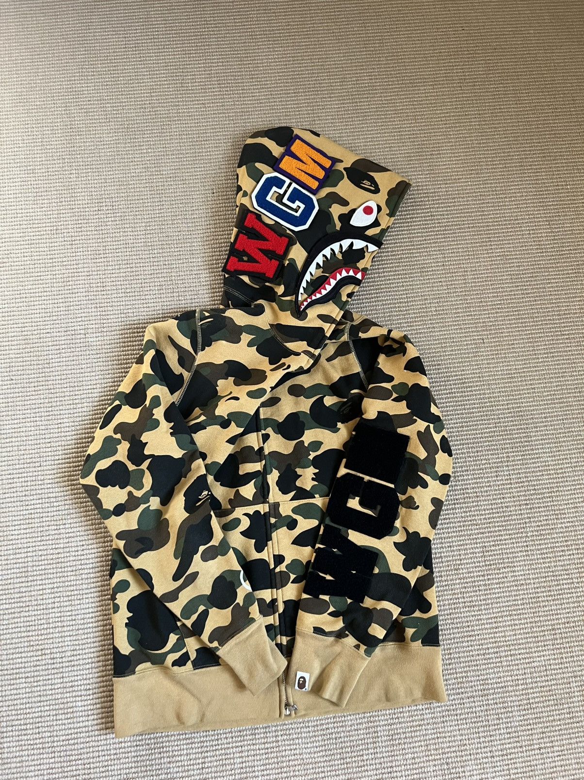 Bape Bape Shark hoodie with removable patches Size US M / EU 48-50 / 2 - 2 Thumbnail
