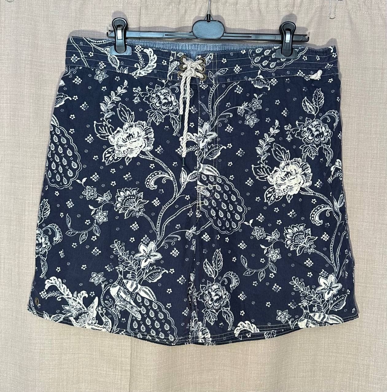 Polo Ralph Lauren Polo Ralph Lauren Swimwear Swim Shorts floral Beach Size US 36 / EU 52 - 2 Thumbnail