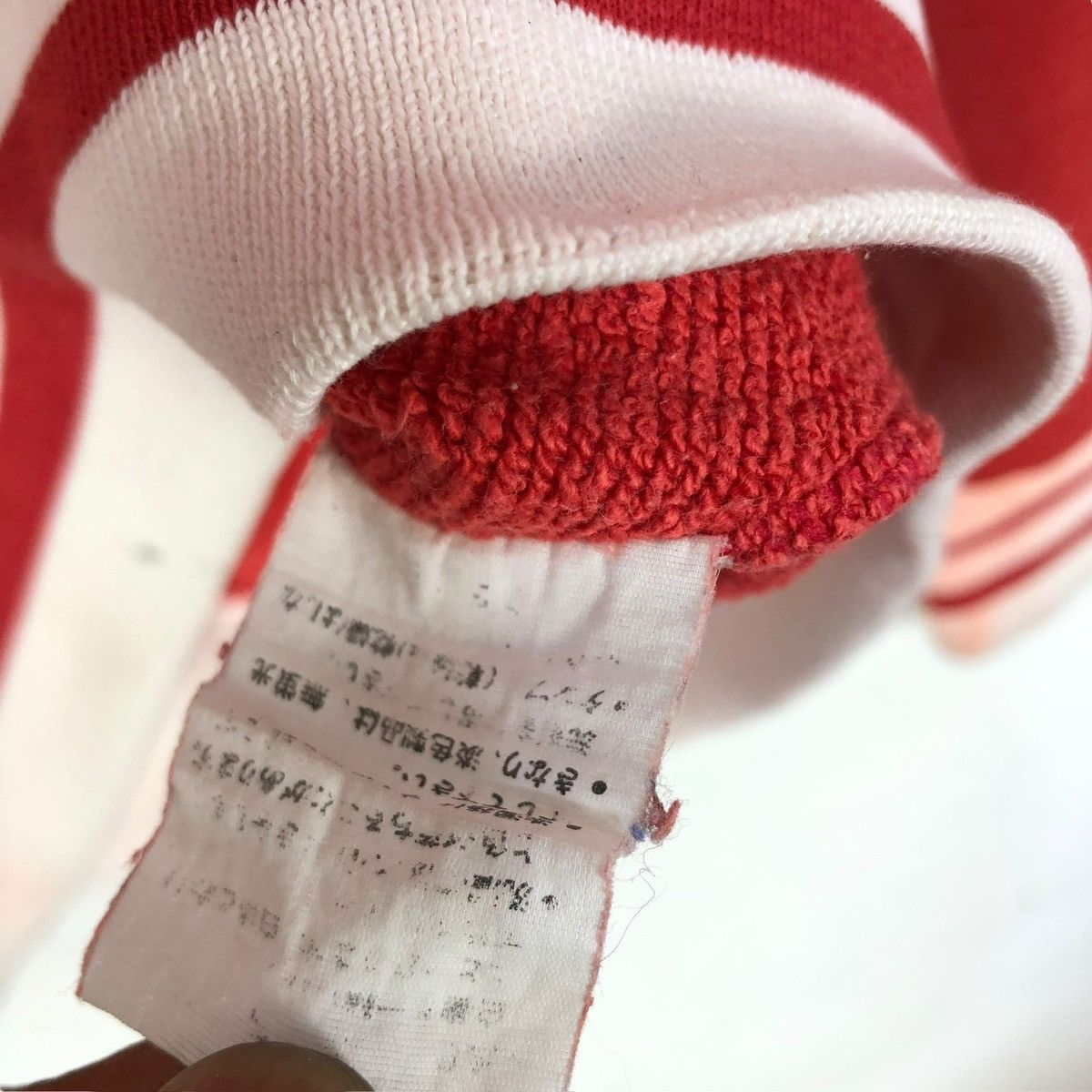 Vans Vintage 90s Vans USA Sweatshirt Skateboard Brand Sweater Size US S / EU 44-46 / 1 - 7 Thumbnail
