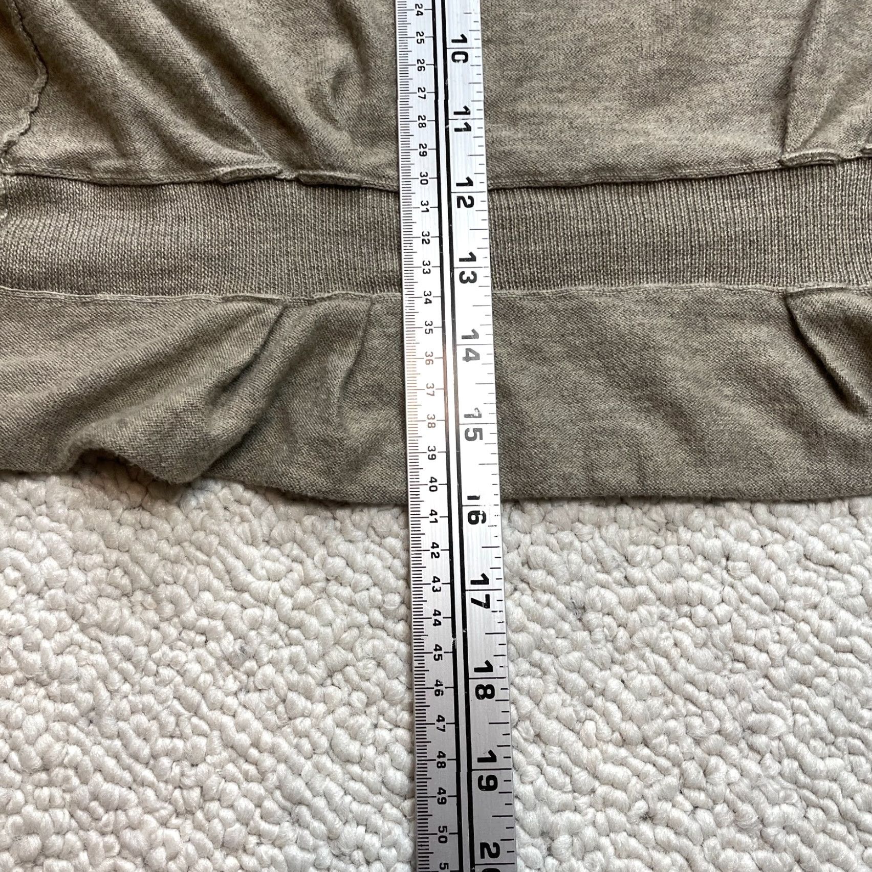 Banana Republic Banana Republic Cardigan Sweater Womens Petite Small Brown Knit Ruffle Placket Collarless Size S / US 4 / IT 40 - 3 Thumbnail