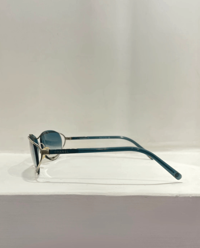 Chanel Chanel Sunglasses 4020 Rhinestone Logo 4017Rimless Vintage Size ONE SIZE - 5 Thumbnail