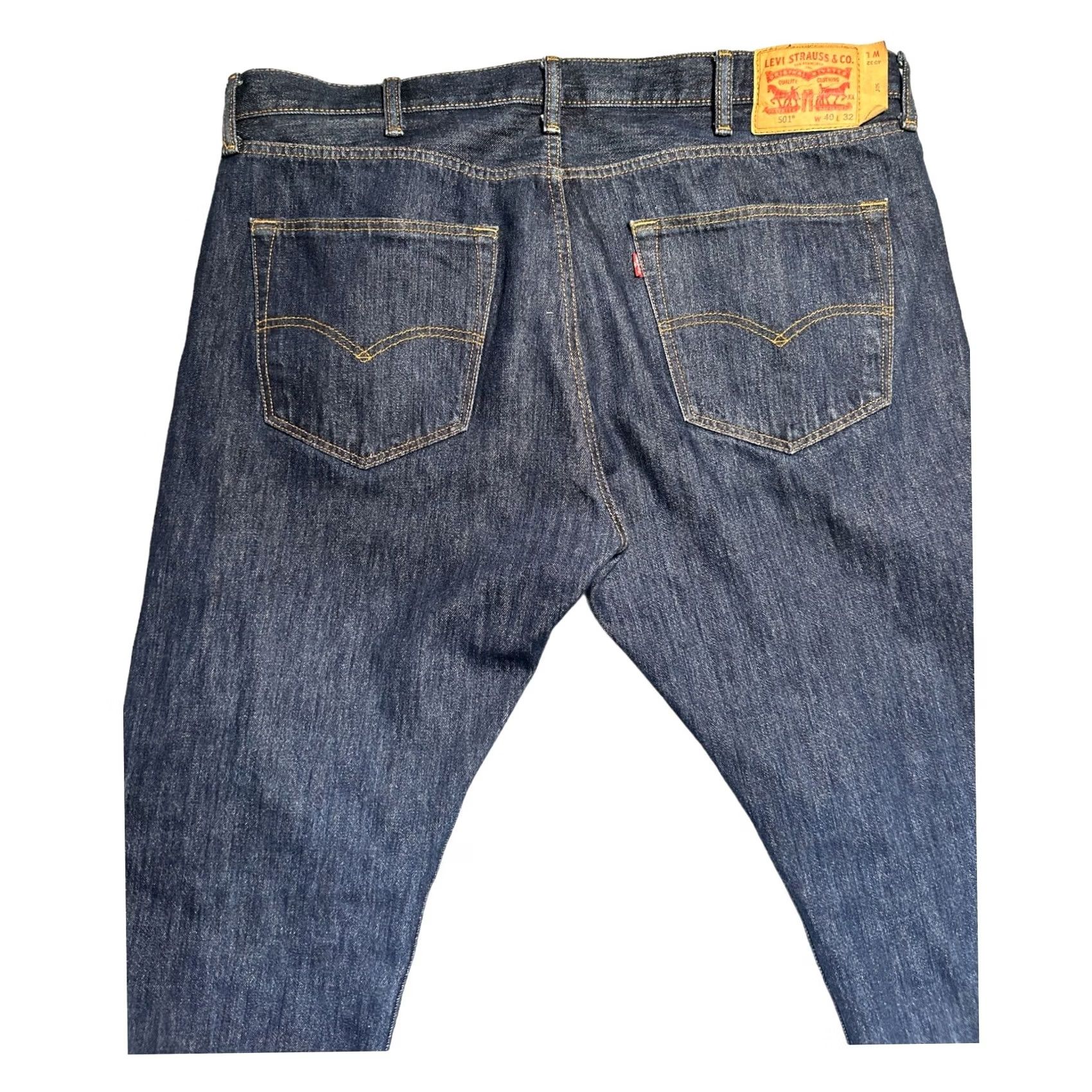 Levi's VINTAGE Levi's 501 Jeans Dark Blue Straight Jeans 40x32 5Buttons Men’s USA 90s Regular Blue Denim Cotton Blend Size US 40 / EU 56 - 7 Thumbnail