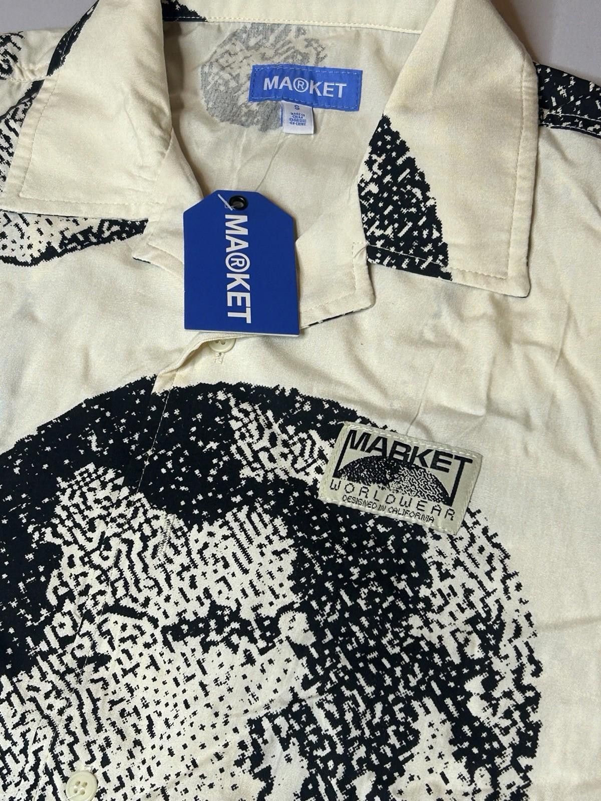 Other Market Studios Bitmap Button Up Mens Small Chinatown NWT Size US S / EU 44-46 / 1 - 5 Thumbnail