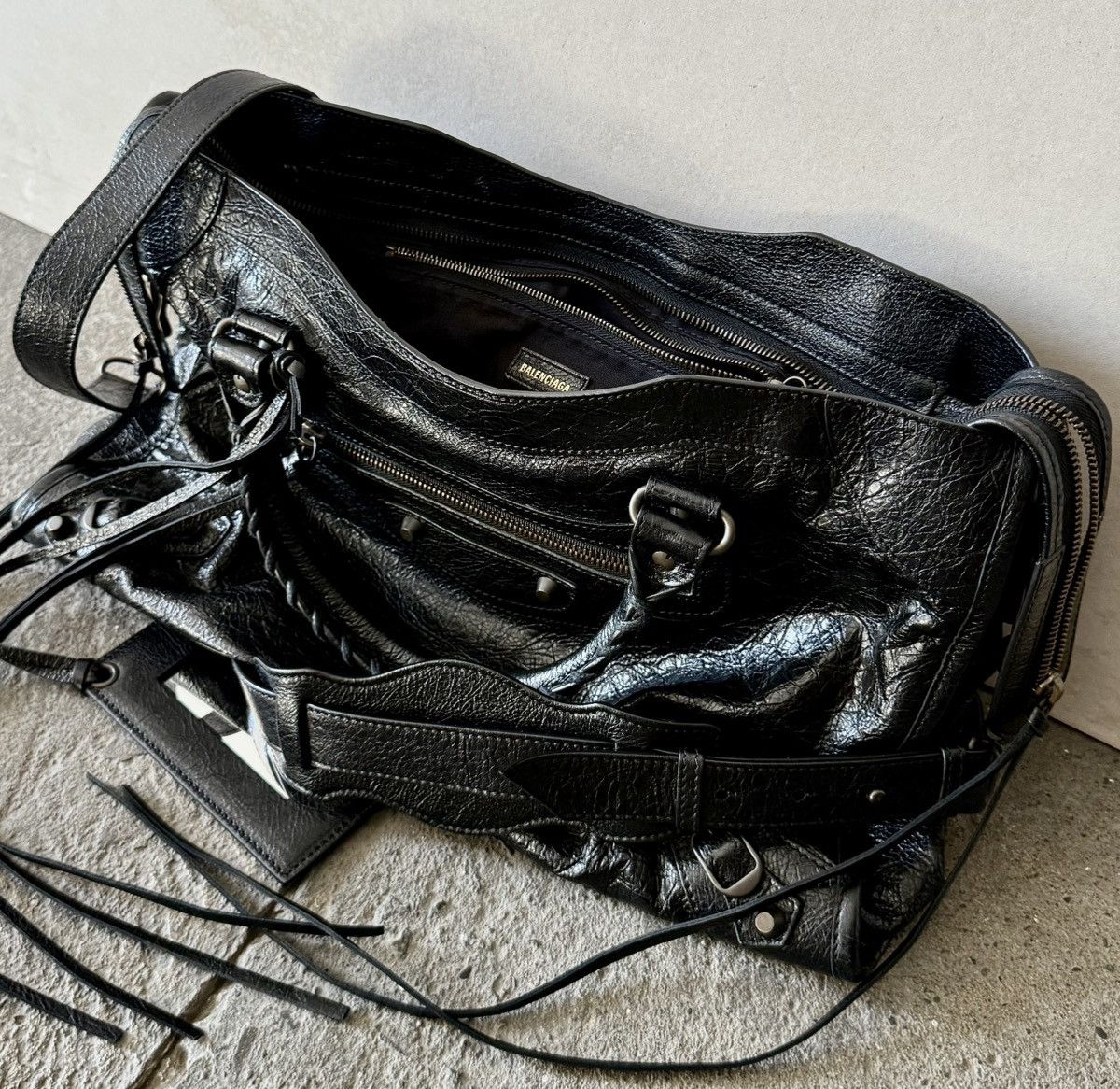 Balenciaga Balenciaga - SS19/22 - Classic Le City Motorcycle - Lambskin Size ONE SIZE - 19 Thumbnail