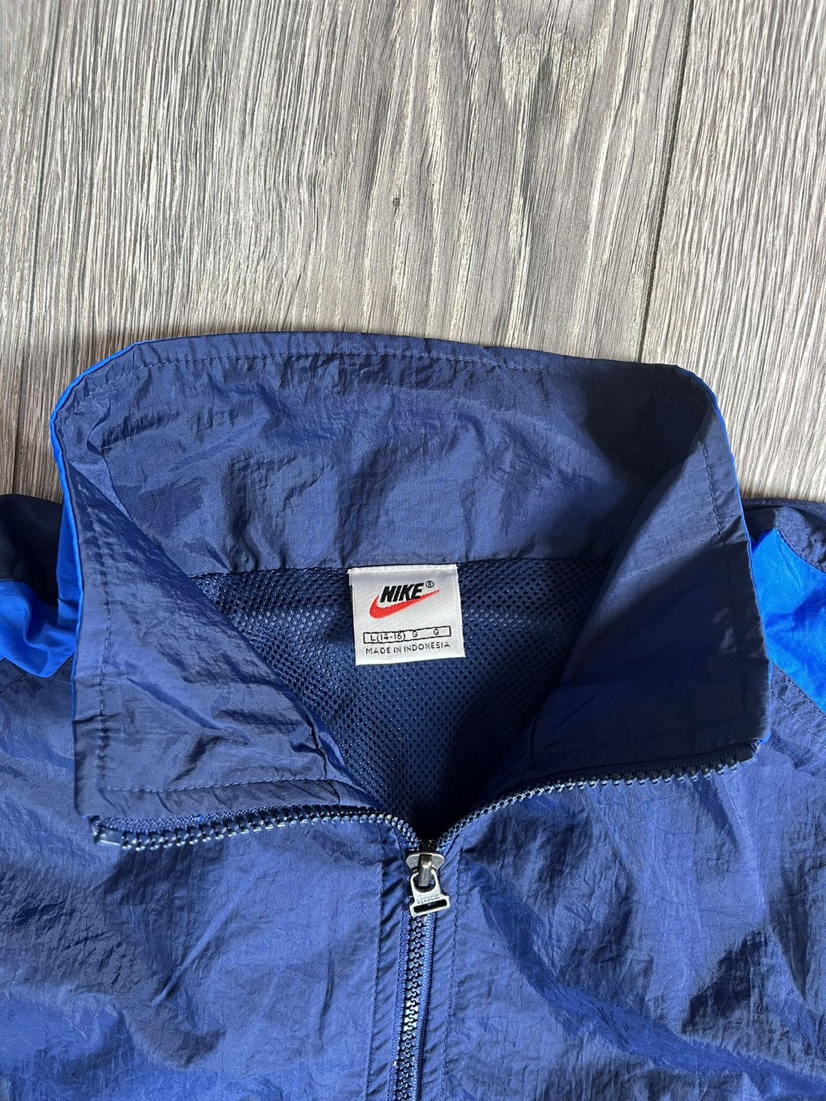 Nike Vintage 90s Nike Track Jacket Size US L / EU 52-54 / 3 - 4 Thumbnail