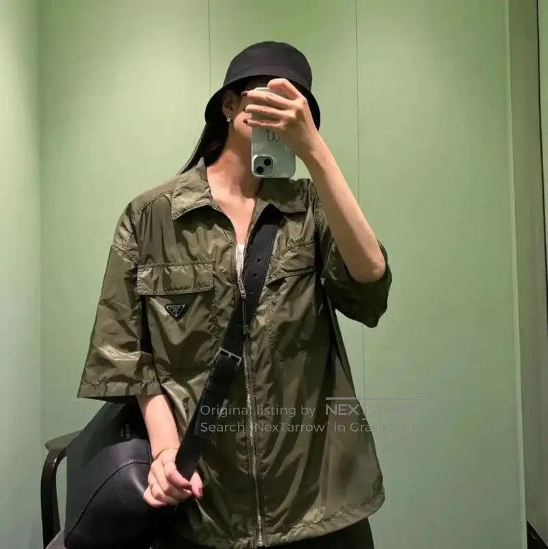 Prada Prada Men's Summer Green Polyester T-Shirt. Size US L / EU 52-54 / 3 - 5 Thumbnail