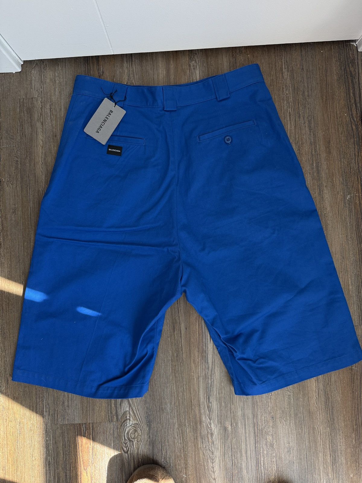Balenciaga Balenciaga Shorts Size US 32 / EU 48 - 4 Thumbnail