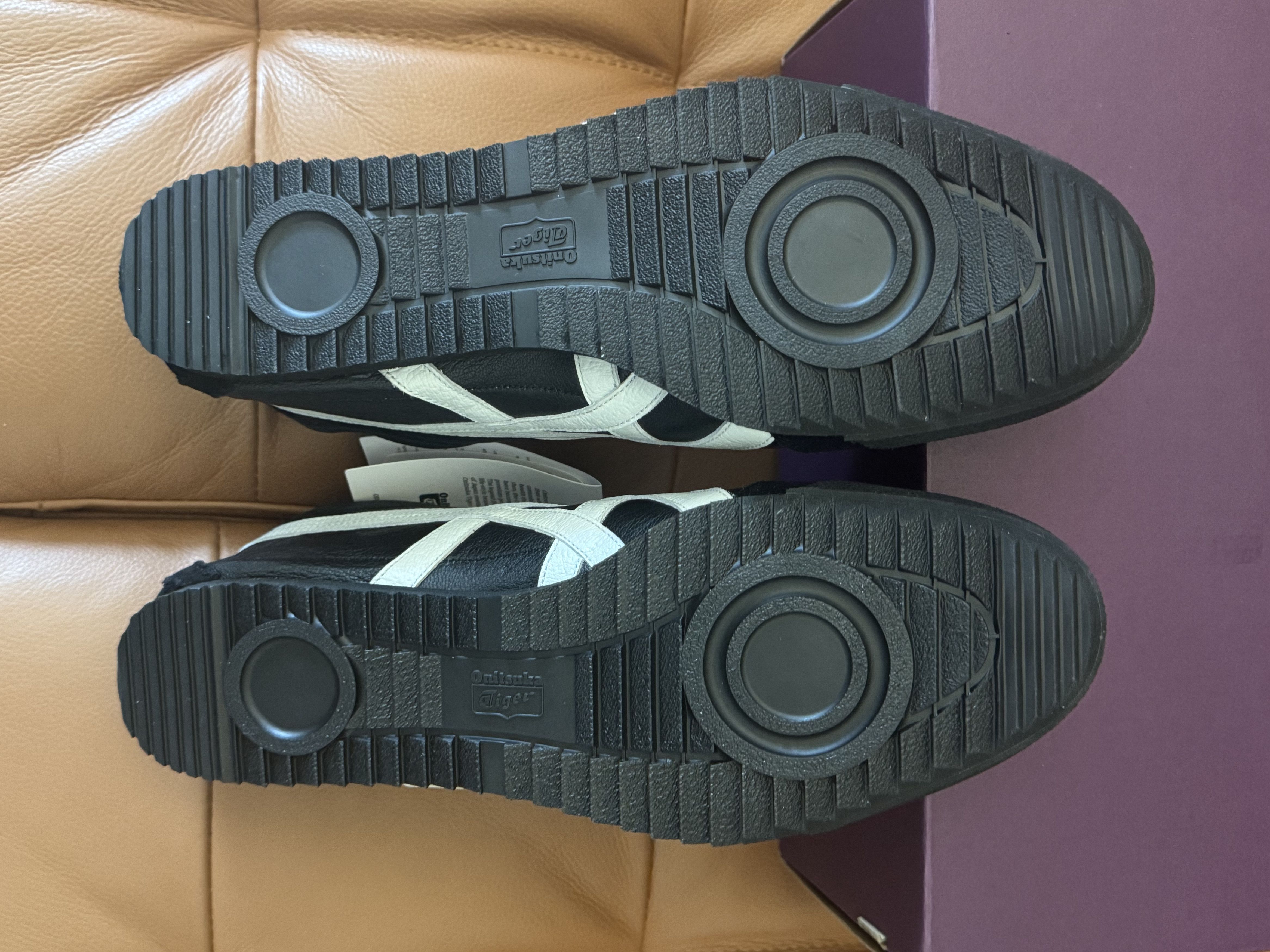Onitsuka Tiger Black Onitsuka Tiger Mexico 66 Deluxe Nippon Made Size US 8.5 / EU 41-42 - 5 Thumbnail
