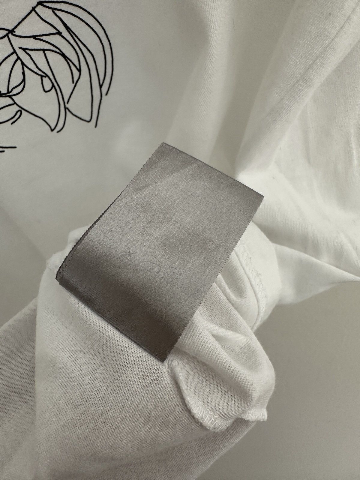 Dior × Hedi Slimane Dior Homme SS07 rose T-shirt Size US L / EU 52-54 / 3 - 10 Thumbnail