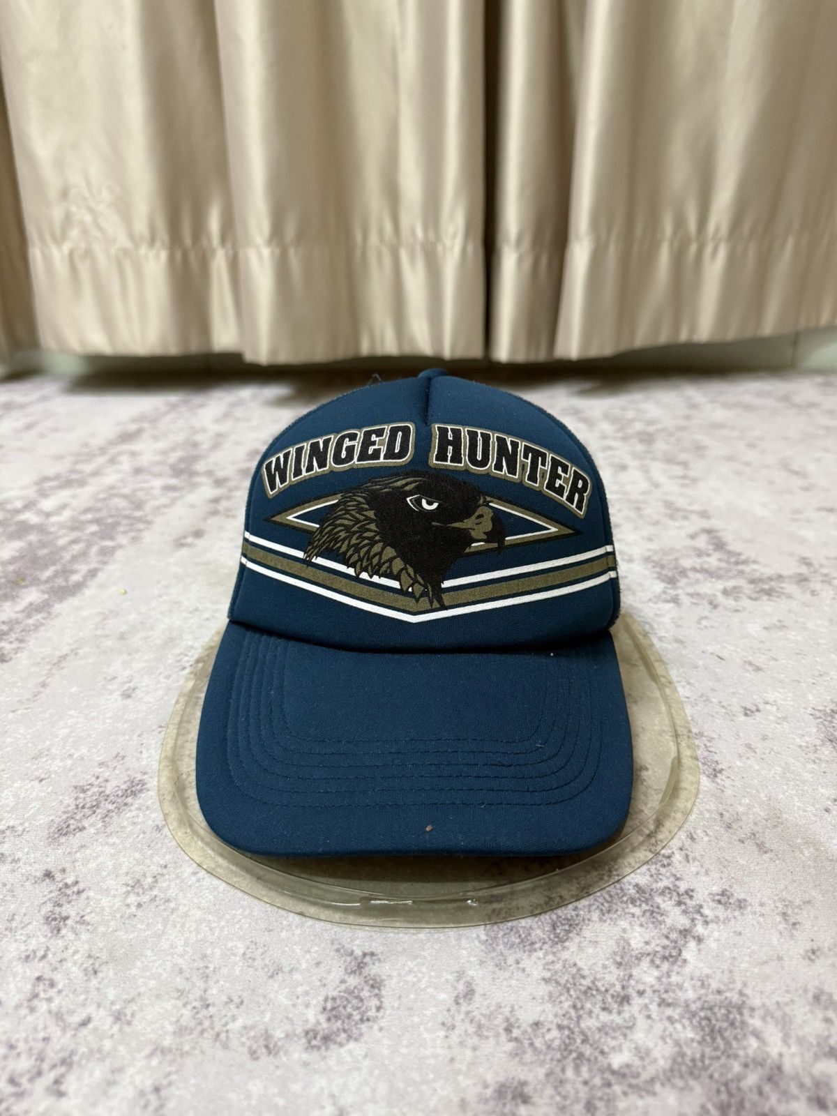 Hunter Vintage Asia Winged Hunter Snapback Trucker Adjustable Cap Size ONE SIZE - 1 Thumbnail
