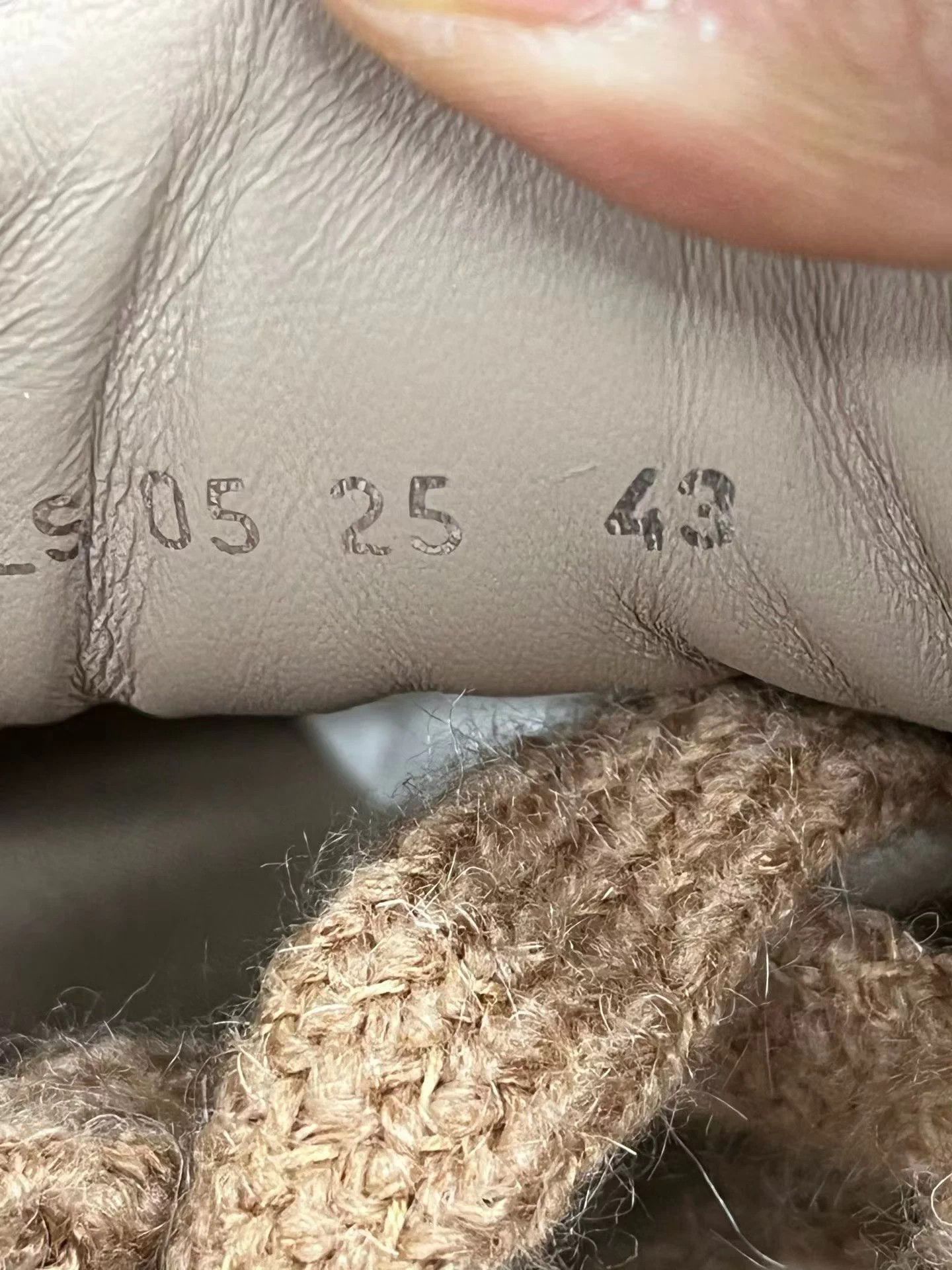 Dior Dior b33 Beige 43 99 New Size US 10 / EU 43 - 7 Thumbnail