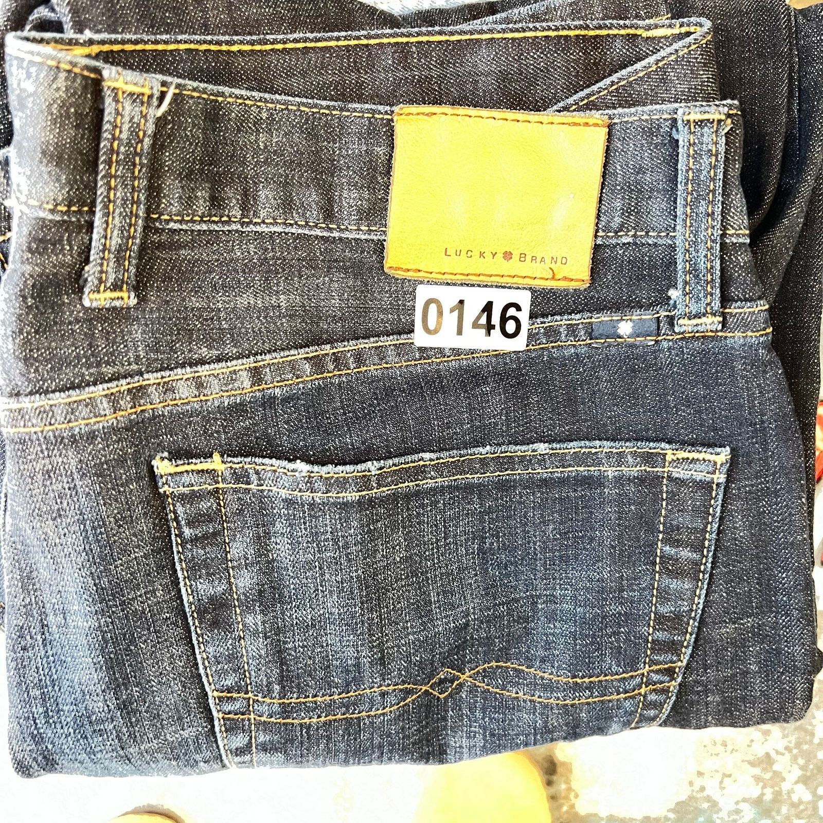 Lucky Brand Lucky Brand jeans mens 36x30 329 classic straight blue denim Size US 36 / EU 52 - 11 Thumbnail