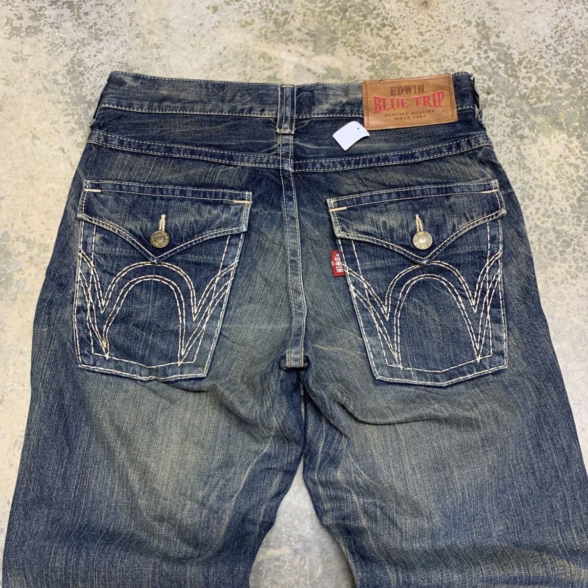 If Six Was Nine Vintage Edwin Blue Trip Clawmark Distressed Fade Jean Size US 33 - 7 Thumbnail