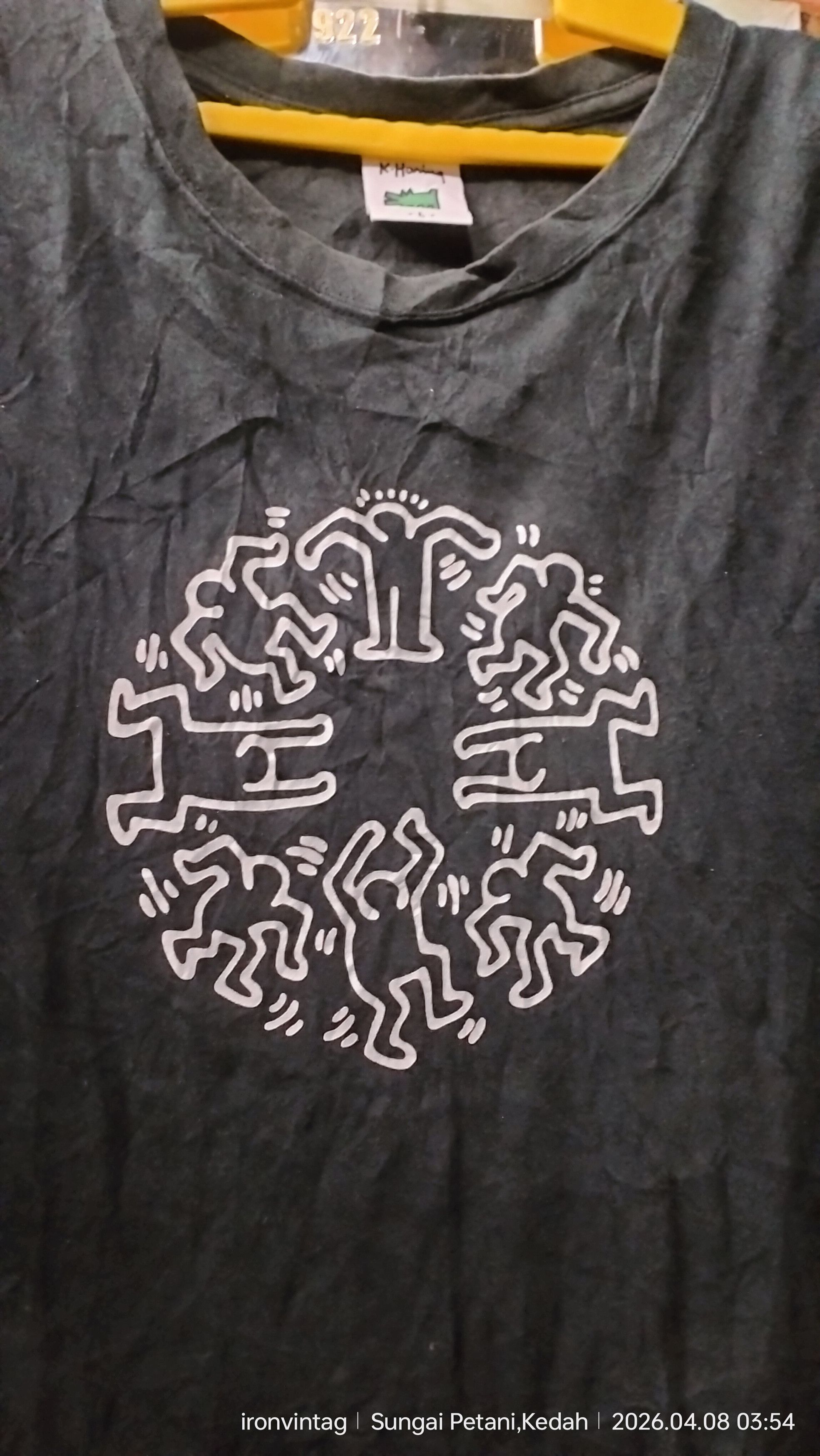 Keith Haring Vintage Keith Haring T-shirt Size US L / EU 52-54 / 3 - 3 Thumbnail