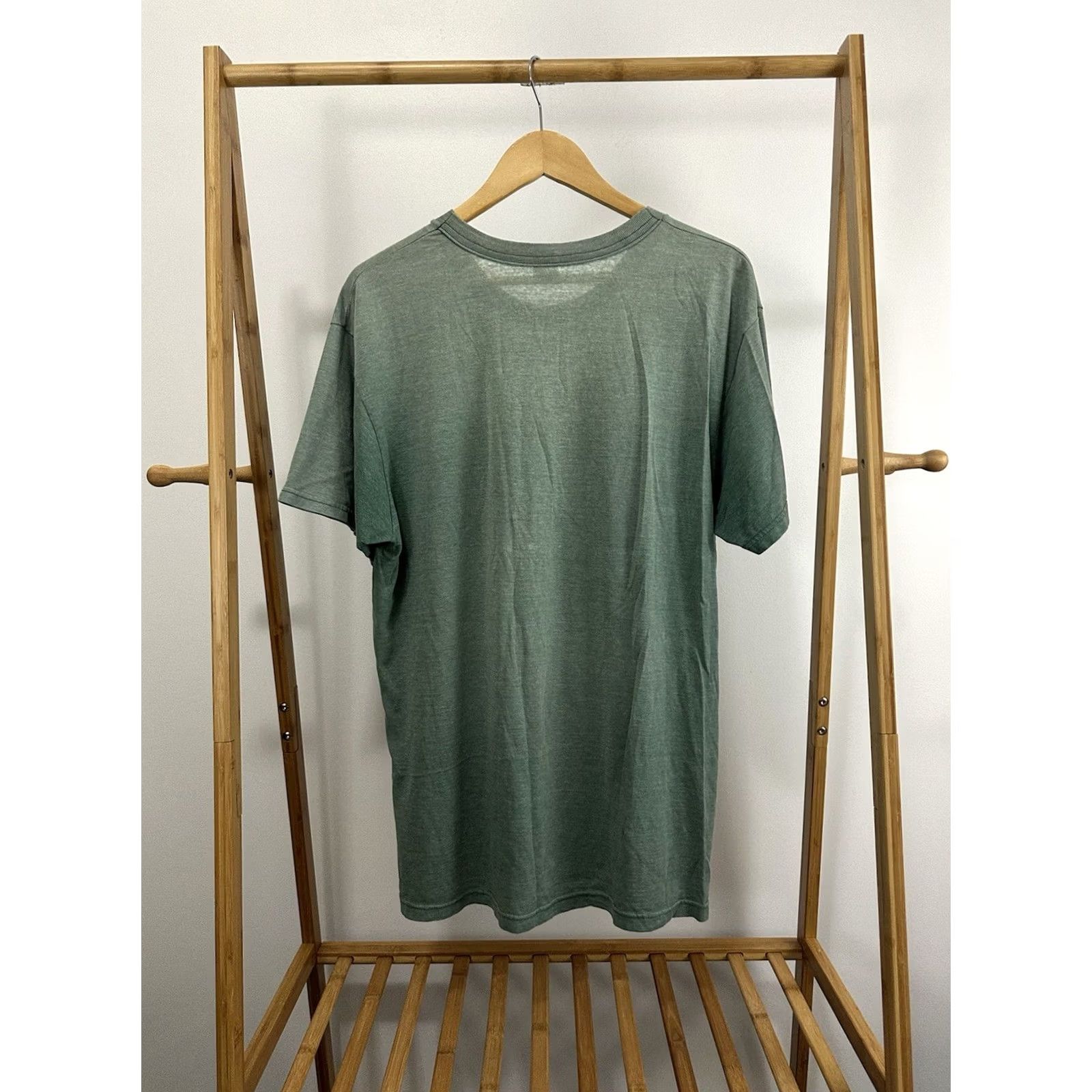 Fruit Of The Loom VTG Gradient Sun Faded Soft Worn Paper Thin Burnout Pocket Blank T-Shirt Size L Size US L / EU 52-54 / 3 - 2 Thumbnail