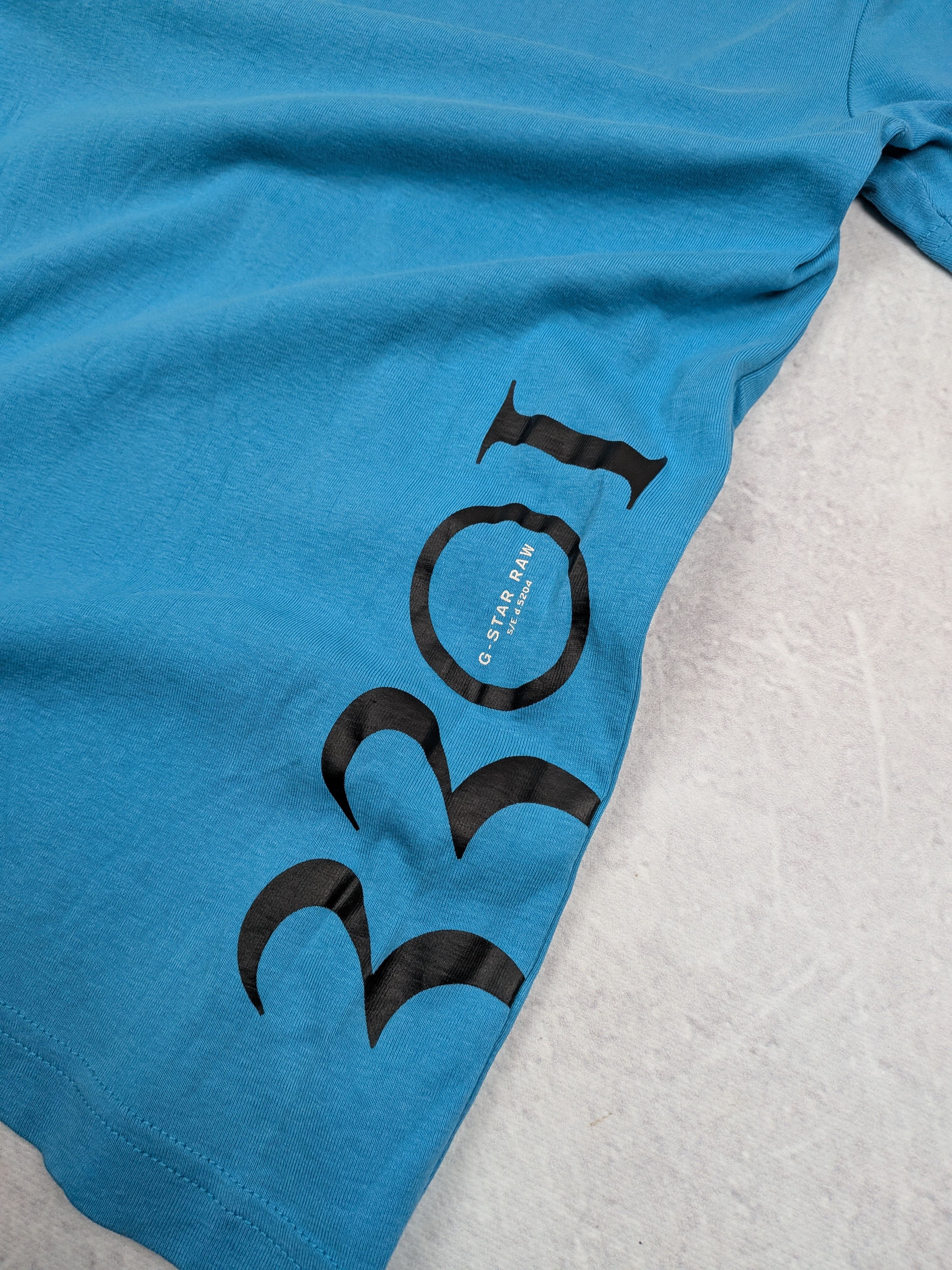 G-Star G-Star Raw Graphic T-shirt Blue 3301 Spellout Print Size M Size US M / EU 48-50 / 2 - 6 Thumbnail