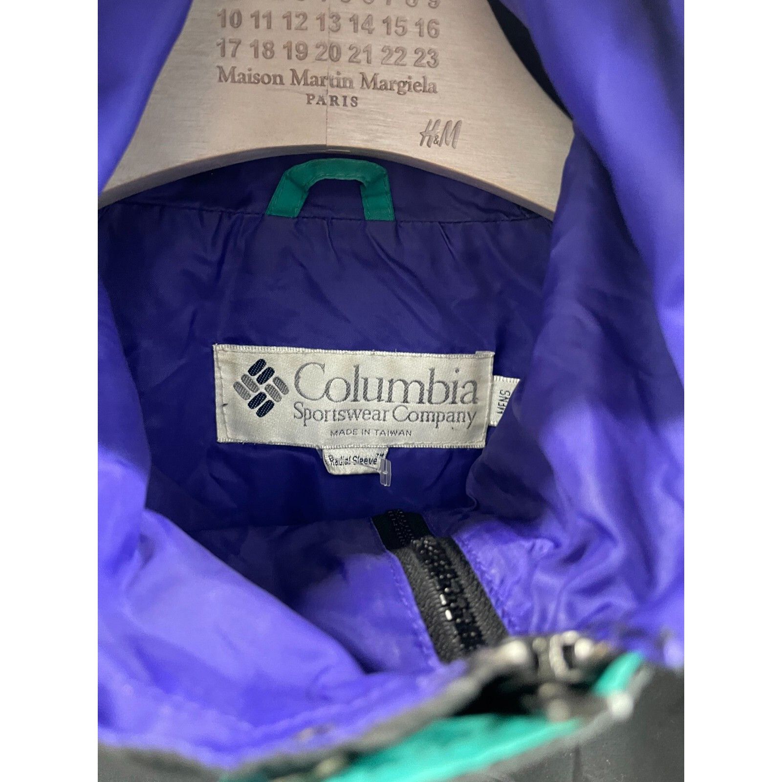 Columbia VTG 90S COLUMBIA SPORTSWEAR BLACK PURPLE BLUE LONG JACKET SZ Size US L / EU 52-54 / 3 - 8 Thumbnail