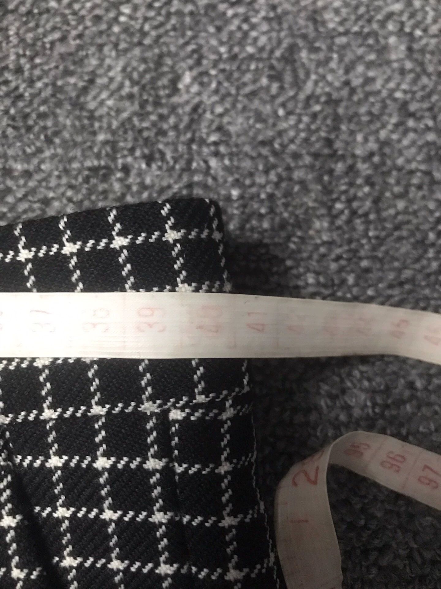 AMI Ami all wool small check straight-leg 38 chinos Size US 38 / EU 54 - 7 Thumbnail
