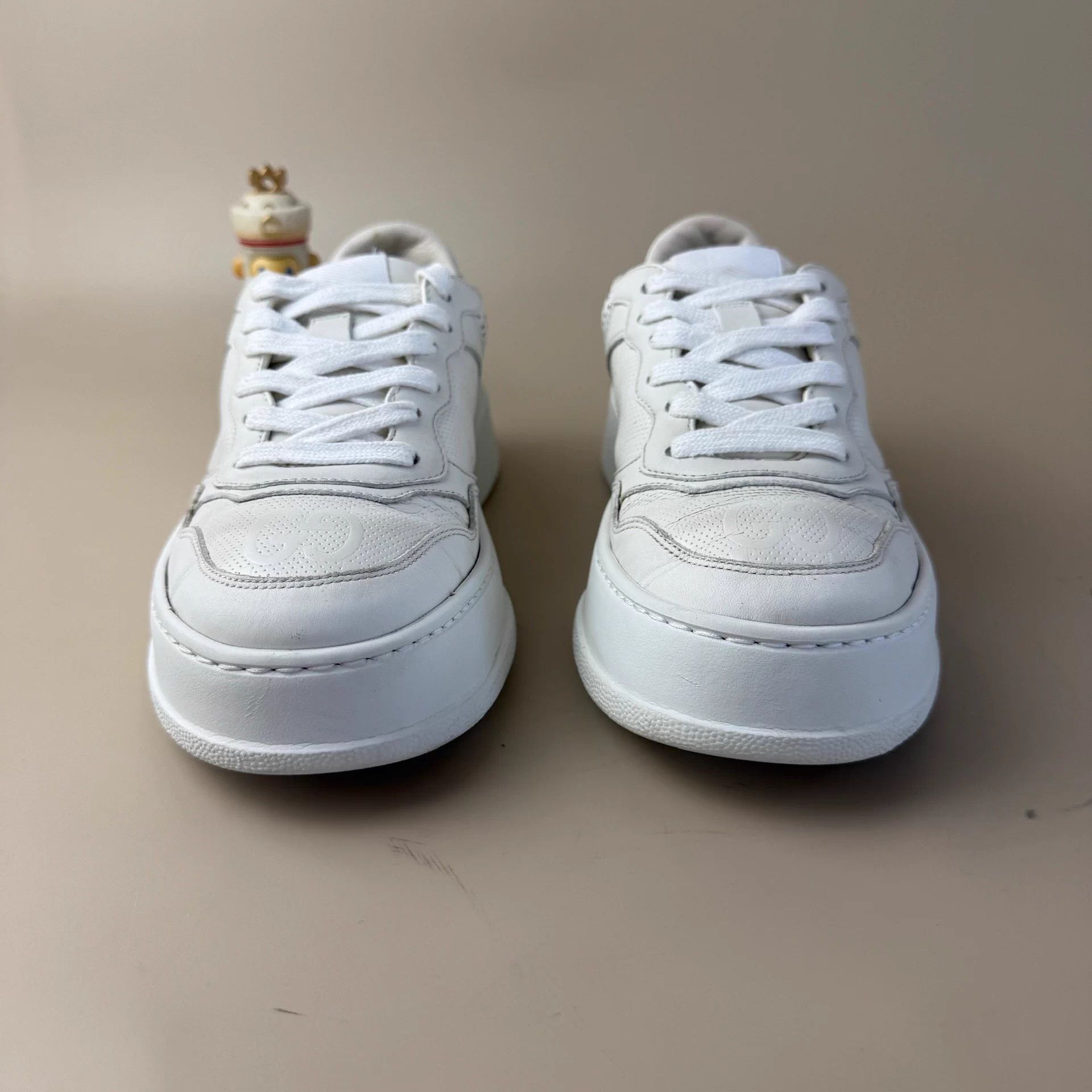 Gucci Gucci Platinum Double G Lace-up Sneakers Women's 37 Size US 6 / IT 36 - 2 Thumbnail