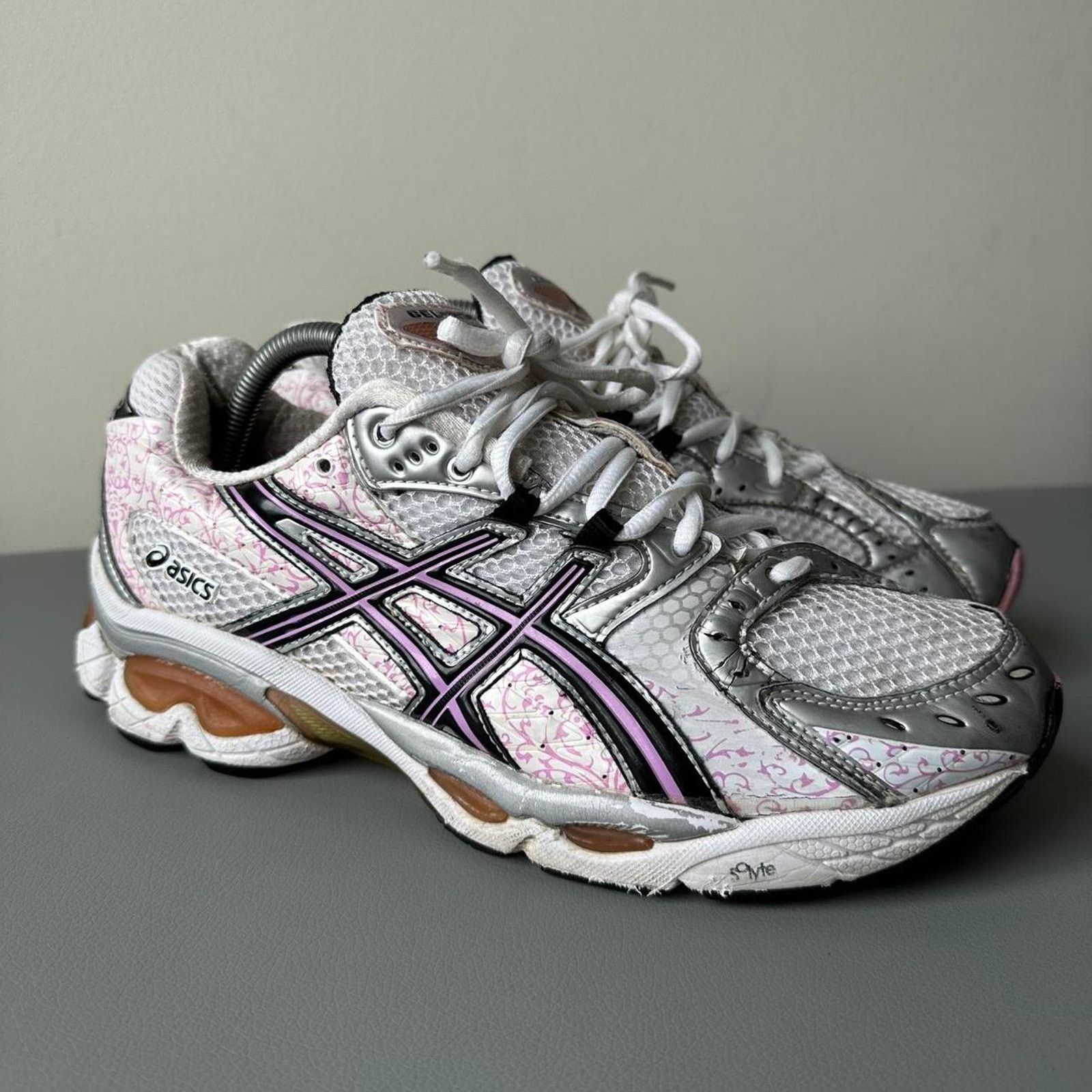 Asics Rare Vintage Pink Floral ASICS Gel Nimbus Athletic Shoes Size US 10 / IT 40 - 1 Thumbnail