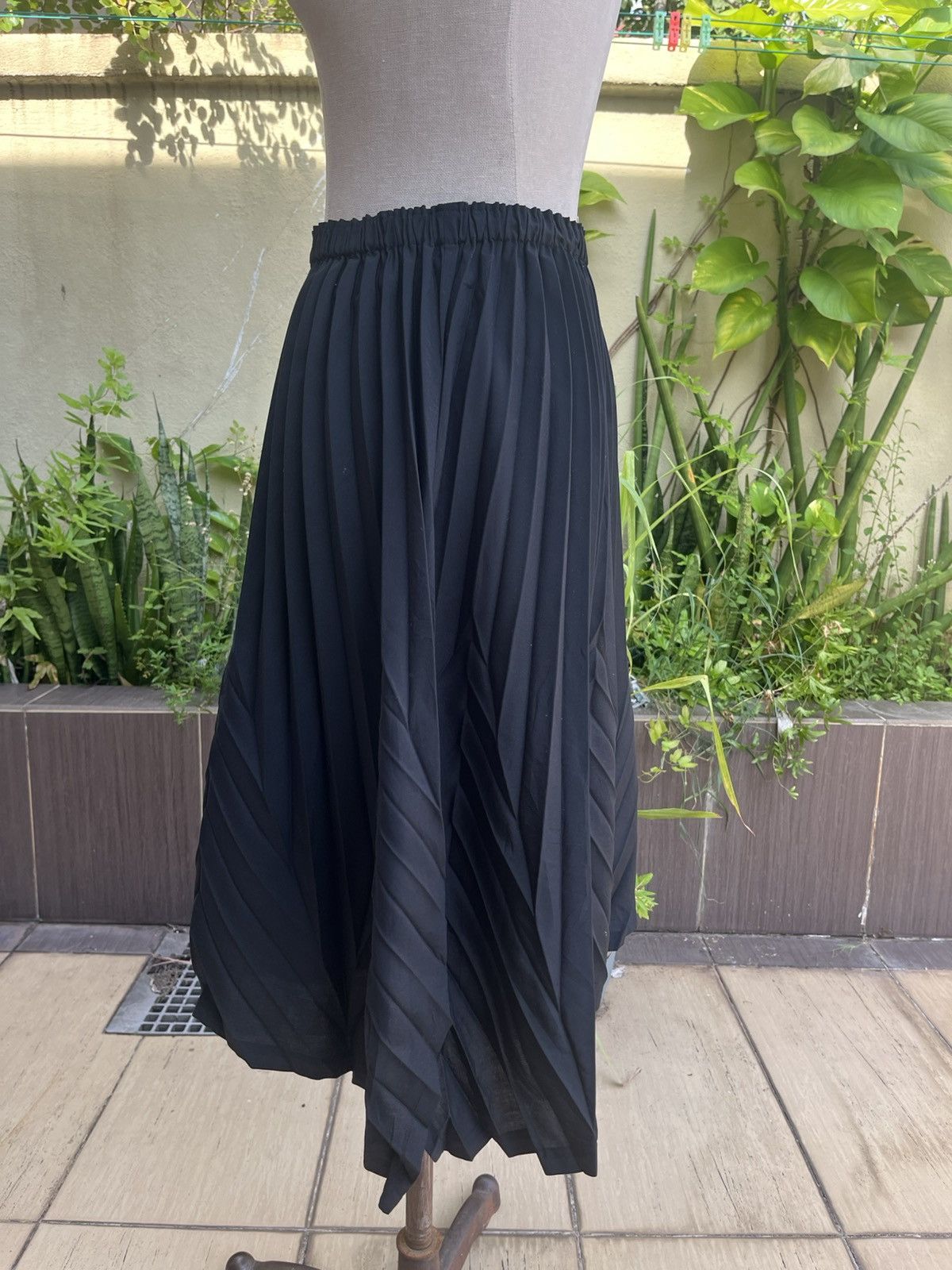 Issey Miyake Ss08 black skirt Size 30" / US 8 / IT 44 - 9 Thumbnail
