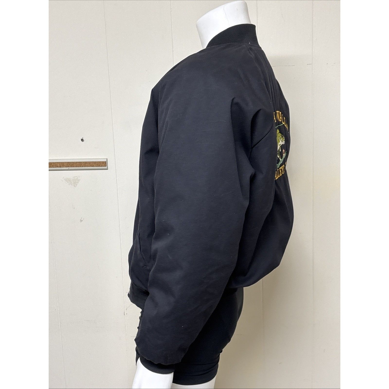 Other Vtg Fishing Club Bomber Jacket Mens XL Black Embroidered Can Size US XL / EU 56 / 4 - 2 Thumbnail