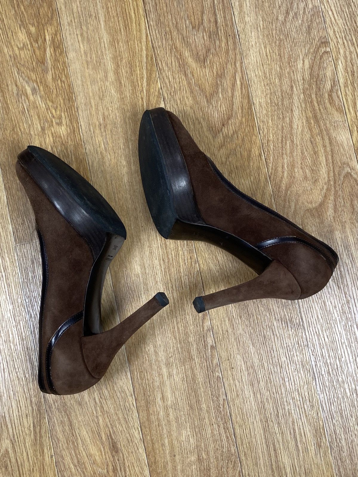 Gucci GUCCI Brown Suede And Leather Trim Buckle Details Pumps Size US 9 / IT 39 - 10 Thumbnail