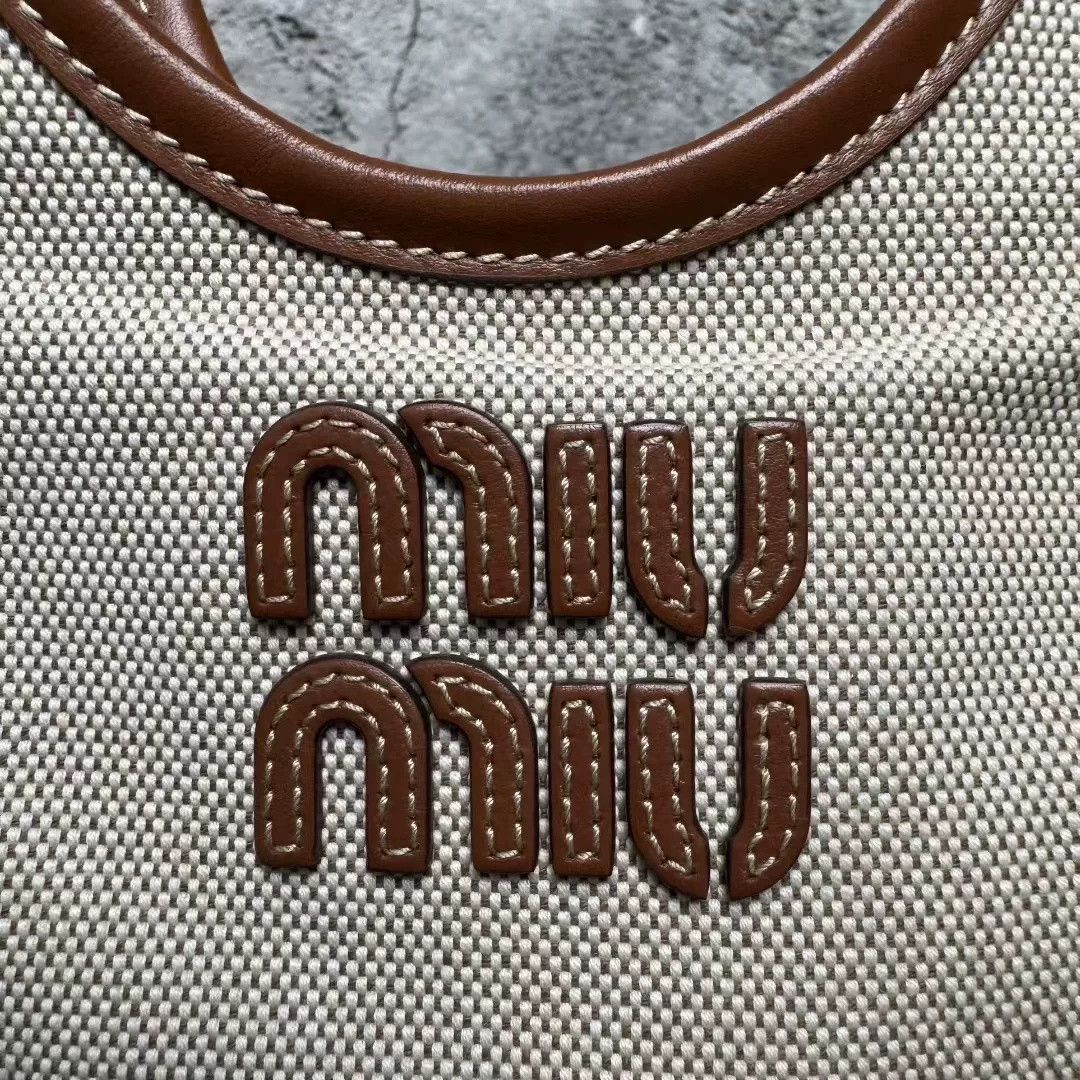 Miu Miu Miu Miu White Brown Canvas Tote Bag Size US 26 / EU 42 - 5 Thumbnail