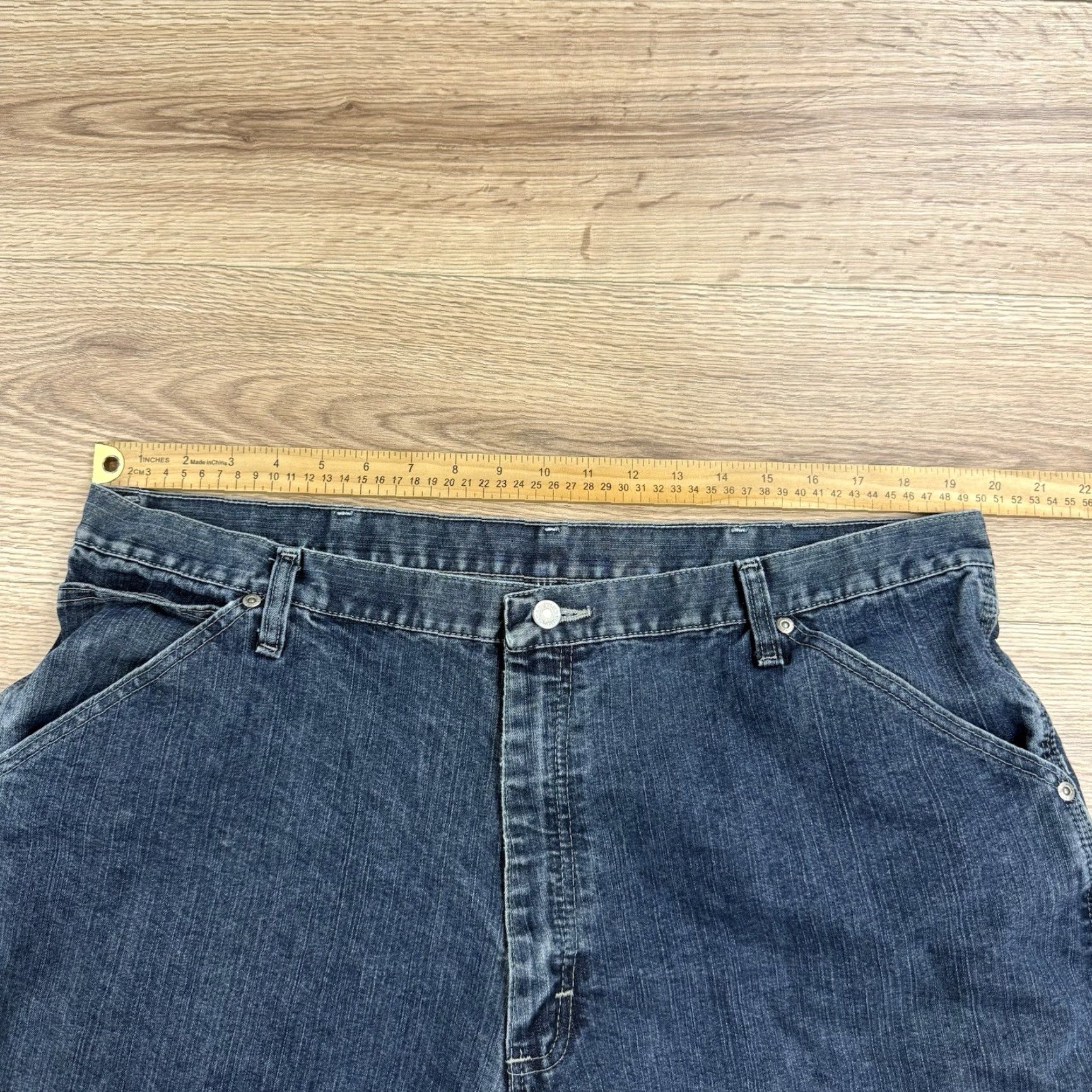 Wrangler VINTAGE Wrangler Carpenter Jeans Men’s 40x32 Blue High Rise Regular 32 Inseam Jeans Shorts? Size US 40 / EU 56 - 3 Thumbnail