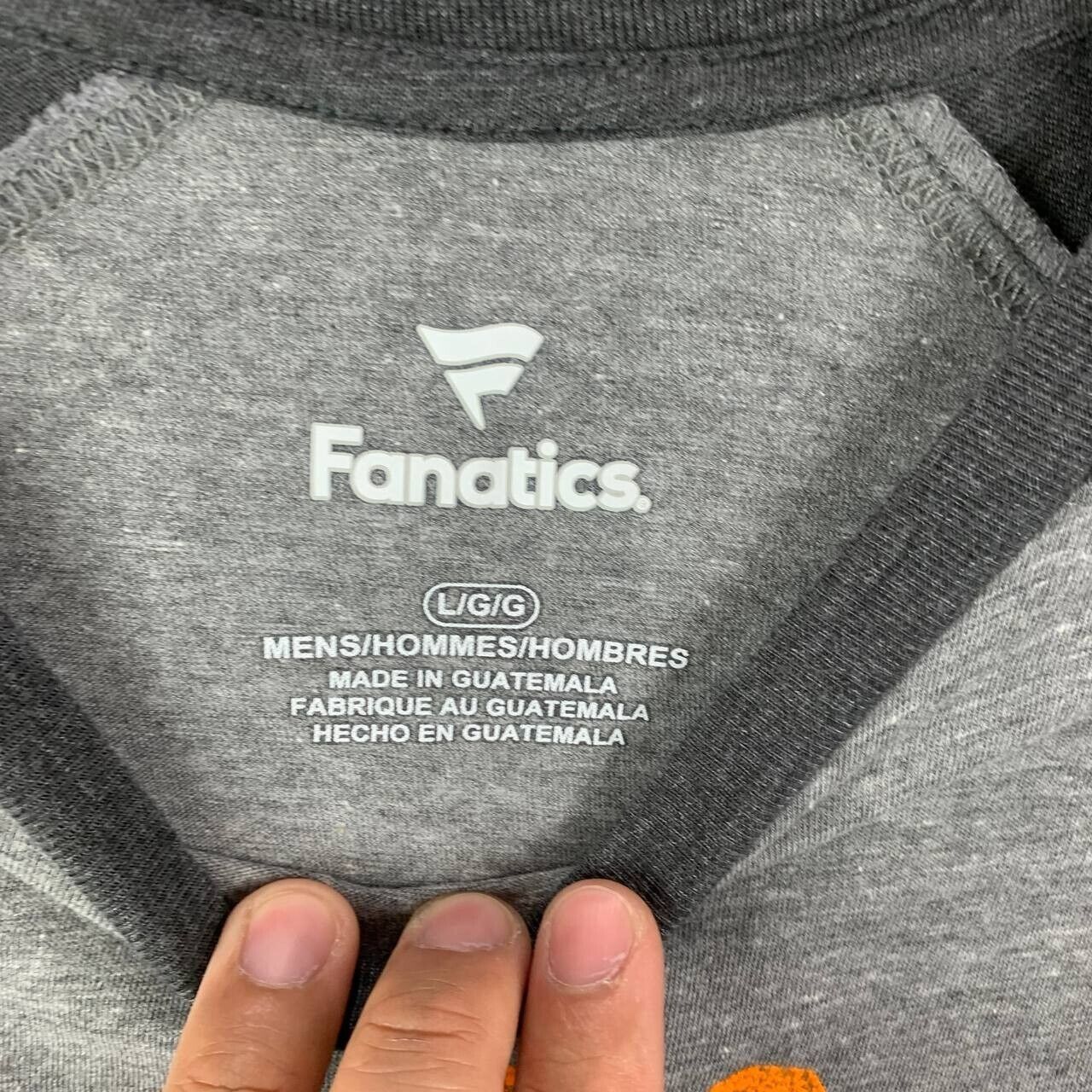 NCAA Tennessee Volunteers L Fanatics Long Sleeve Shirt Pullover Size US L / EU 52-54 / 3 - 3 Thumbnail