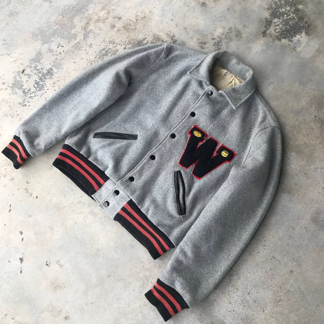 Vintage VINTAGE 80S WISCONSIN VARSITY WOOL DISTRESSED Size US M / EU 48-50 / 2 - 6 Thumbnail