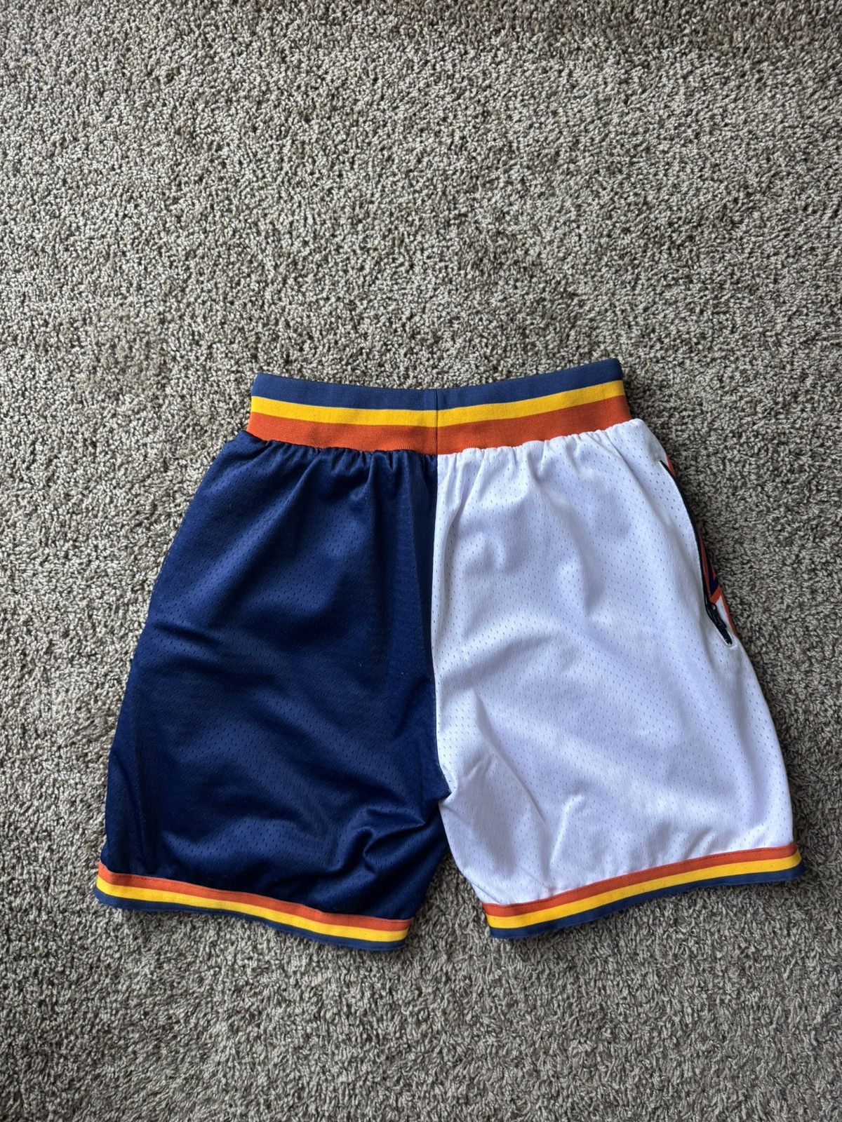 Other Collect and Select Golden State Warriors Shorts Size US 30 / EU 46 - 2 Thumbnail