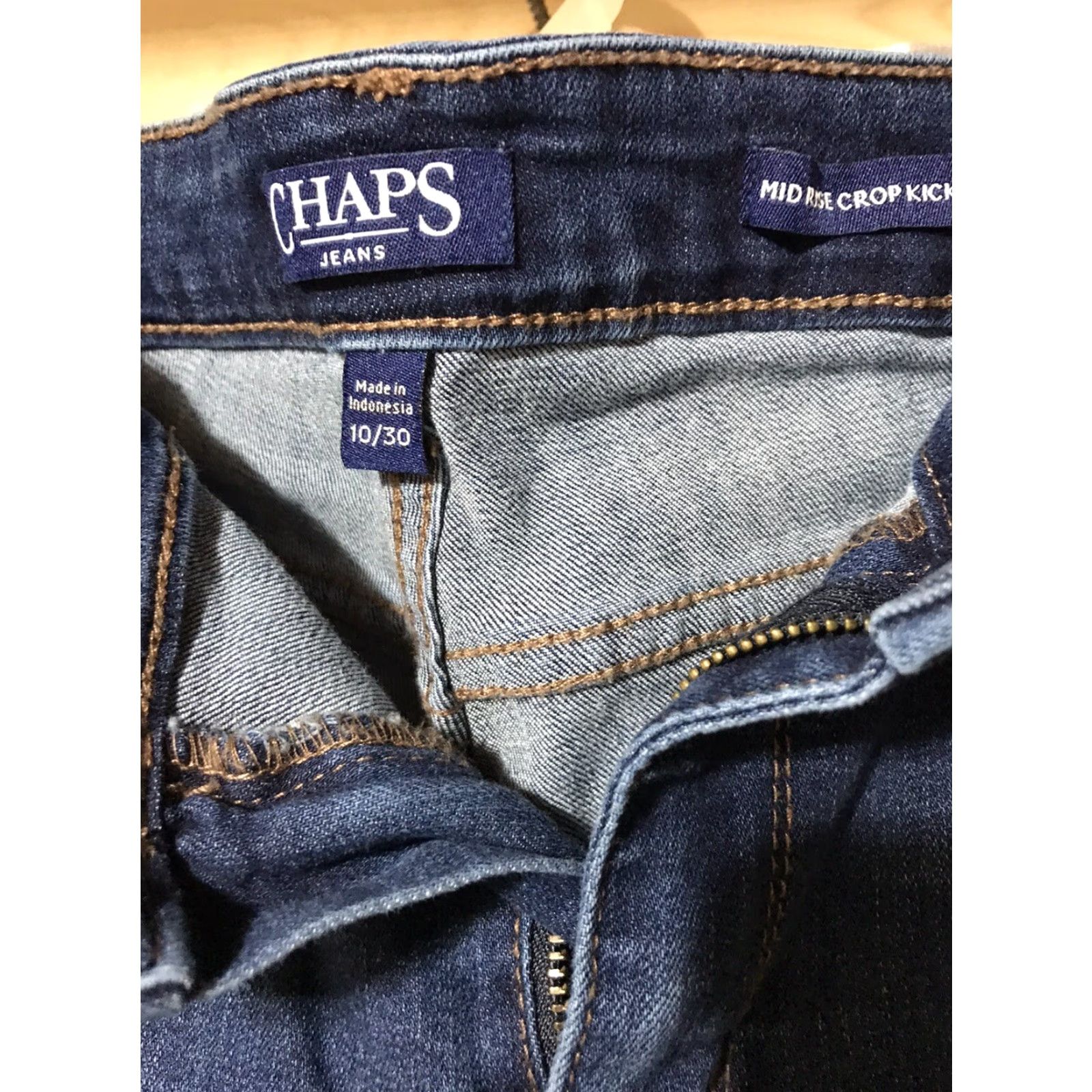 Chaps VINTAGE Chaps Women’s Crop Jeans Size 10 Mid-Rise Denim 30in Stretch Pockets Formal Size 32" / US 10 / IT 46 - 4 Thumbnail