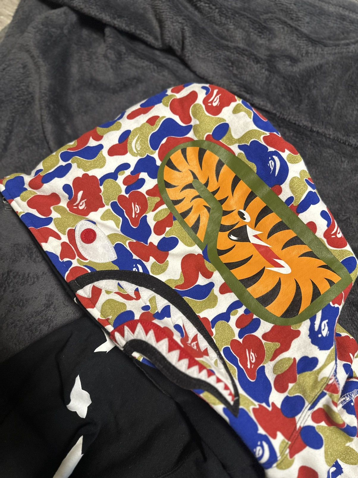 Bape Bape bangkok 5th Full zip shark hoodie Rare Camo city Size US XL / EU 56 / 4 - 3 Thumbnail