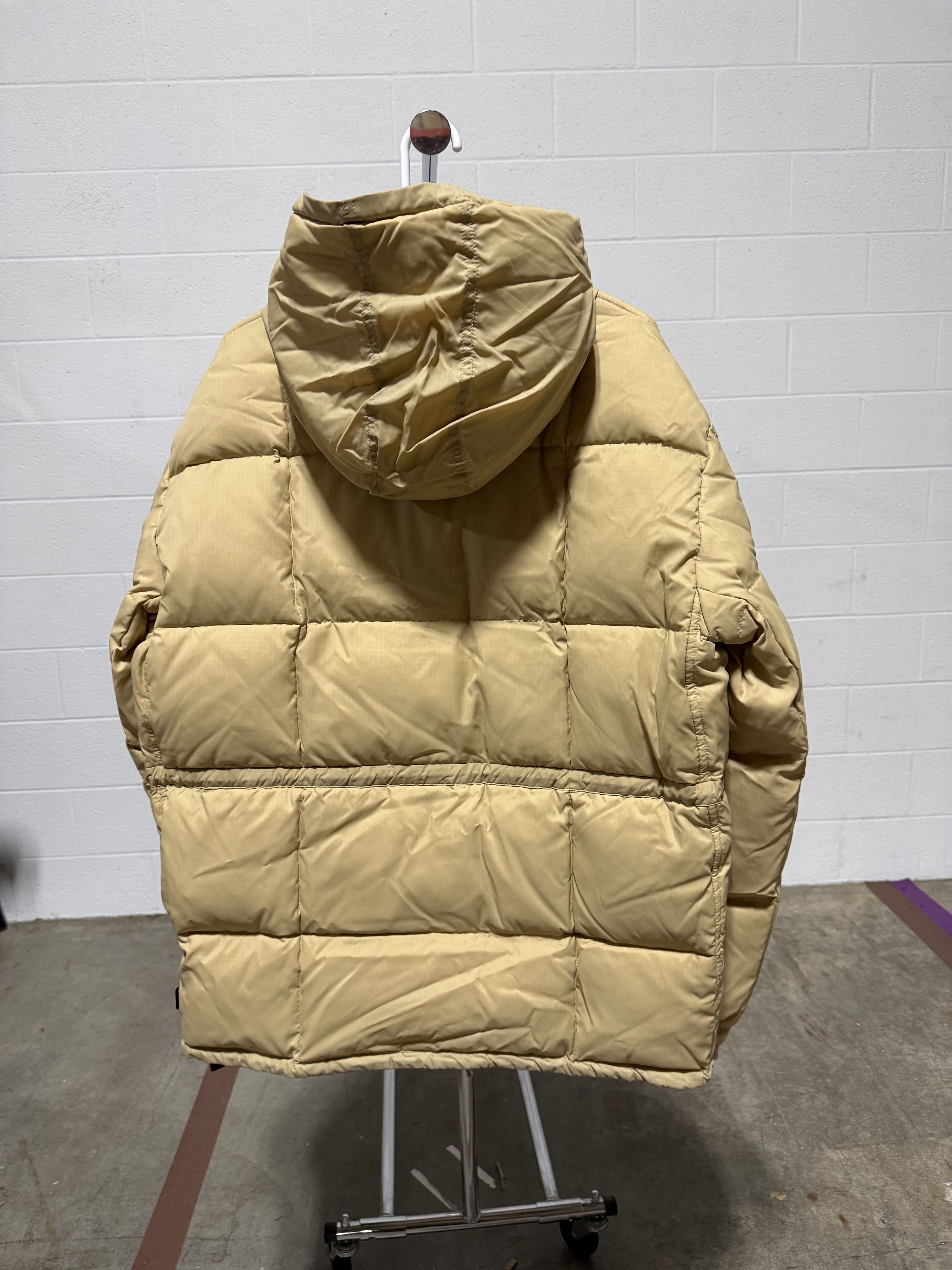 Neighborhood Neighborhood x Eddie Bauer Karekoram Down Jacket 'Beige' Size US XL / EU 56 / 4 - 4 Thumbnail