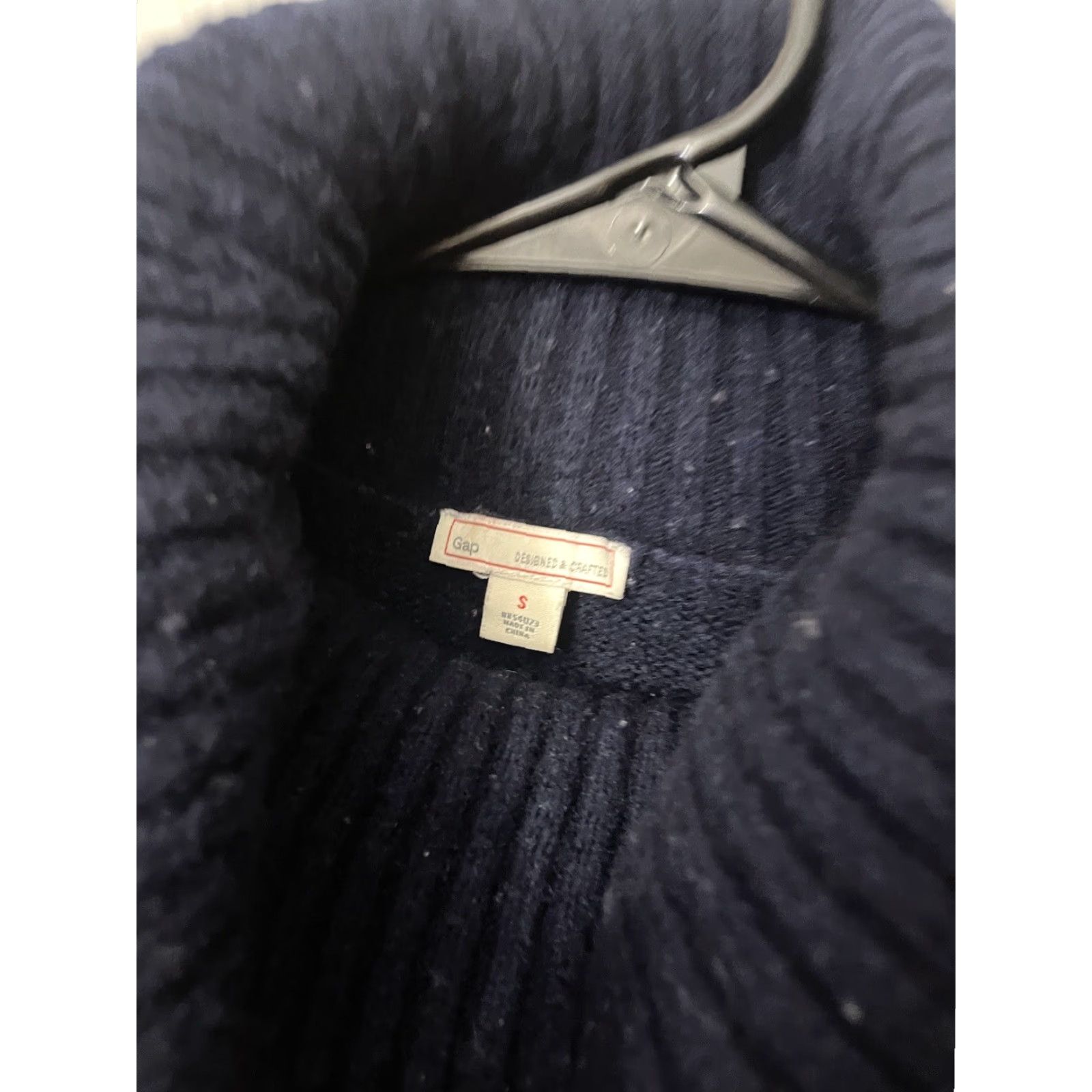 Gap Gap Turtleneck Sweater Womens Small Navy Blue Acrylic Wool Blend Long Sleeve Size S / US 4 / IT 40 - 2 Thumbnail