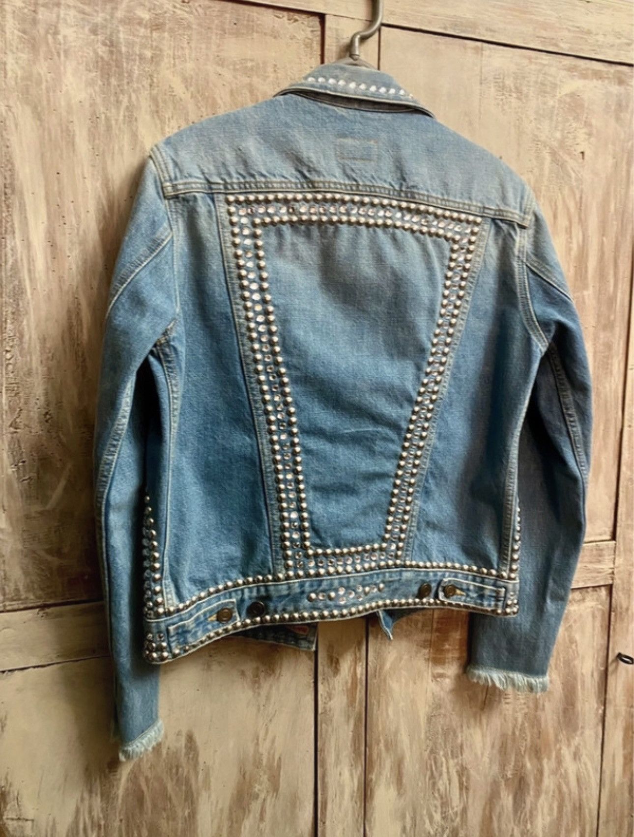 Saint Laurent Paris Saint Laurent Paris embellished denim jacket M WOMEN Size M / US 6-8 / IT 42-44 - 11 Thumbnail