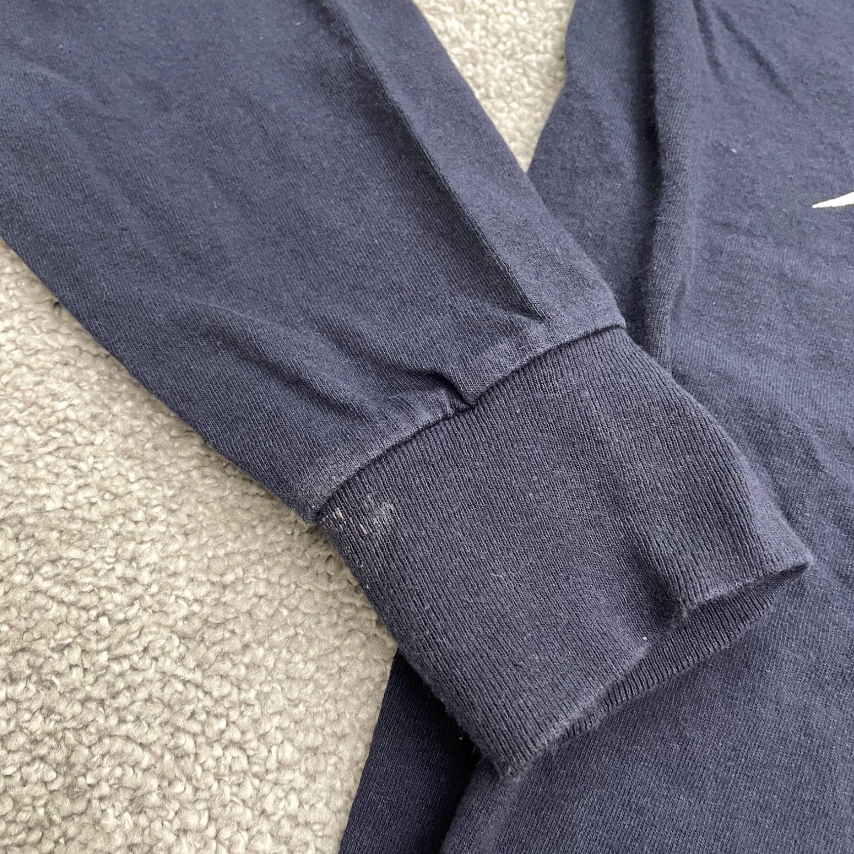 Champion VINTAGE Champion Graphic Basic Long Sleeve Shirt Mens Small Blue Crew Neck CGTC Titans Size US S / EU 44-46 / 1 - 6 Thumbnail
