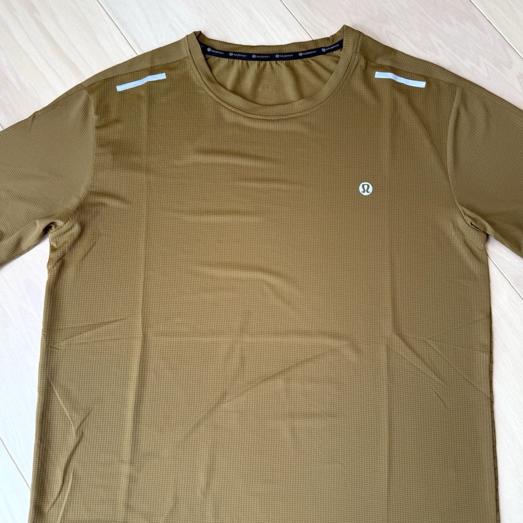 Lululemon Lululemon Shirt Small Brown Yoga Running Workout Vent Sportswear Athleisure Shirt Mens Brown VNTGE? Size US S / EU 44-46 / 1 - 4 Thumbnail