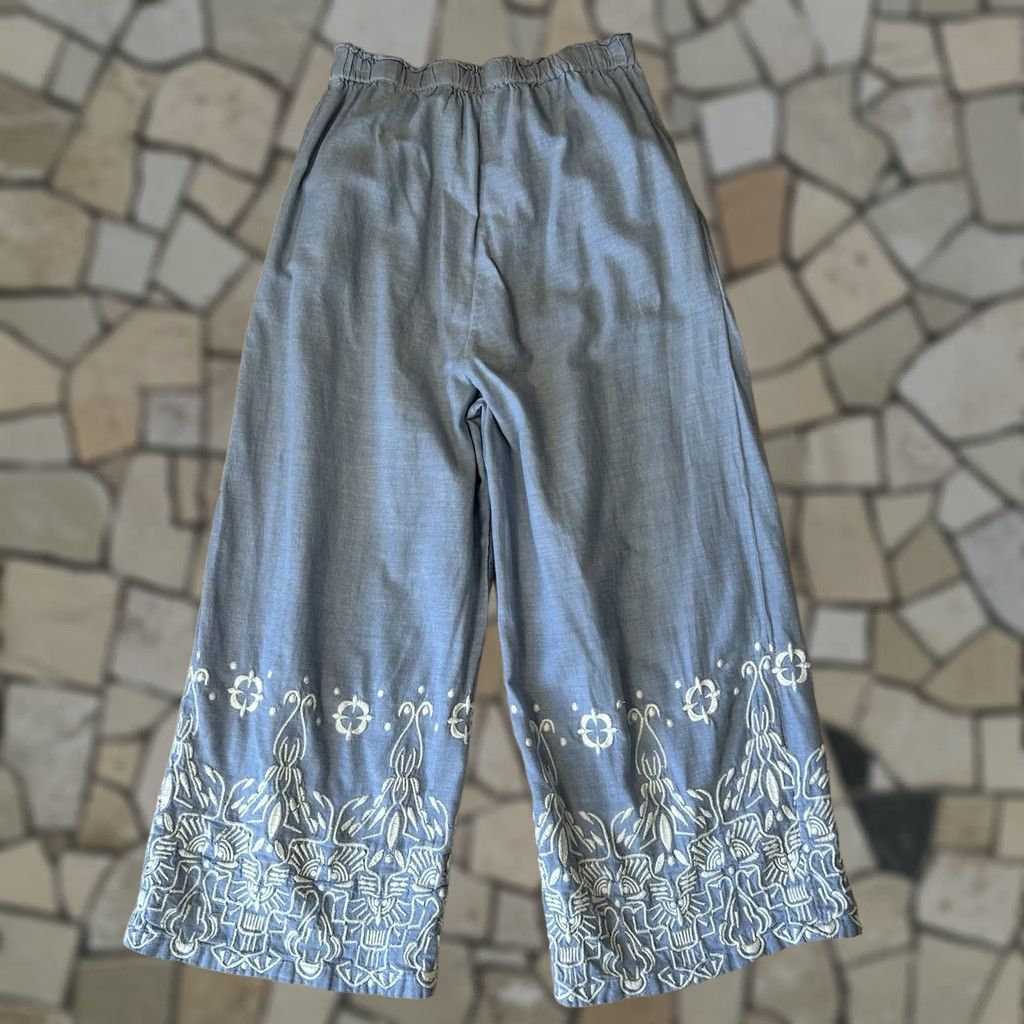 Vintage OYsho Otho Wide Leg Cropped Pant Embroidered Women’s S Blue Knit Cotton High Rise High-Woot? Size 28" / US 6 / IT 42 - 1 Thumbnail