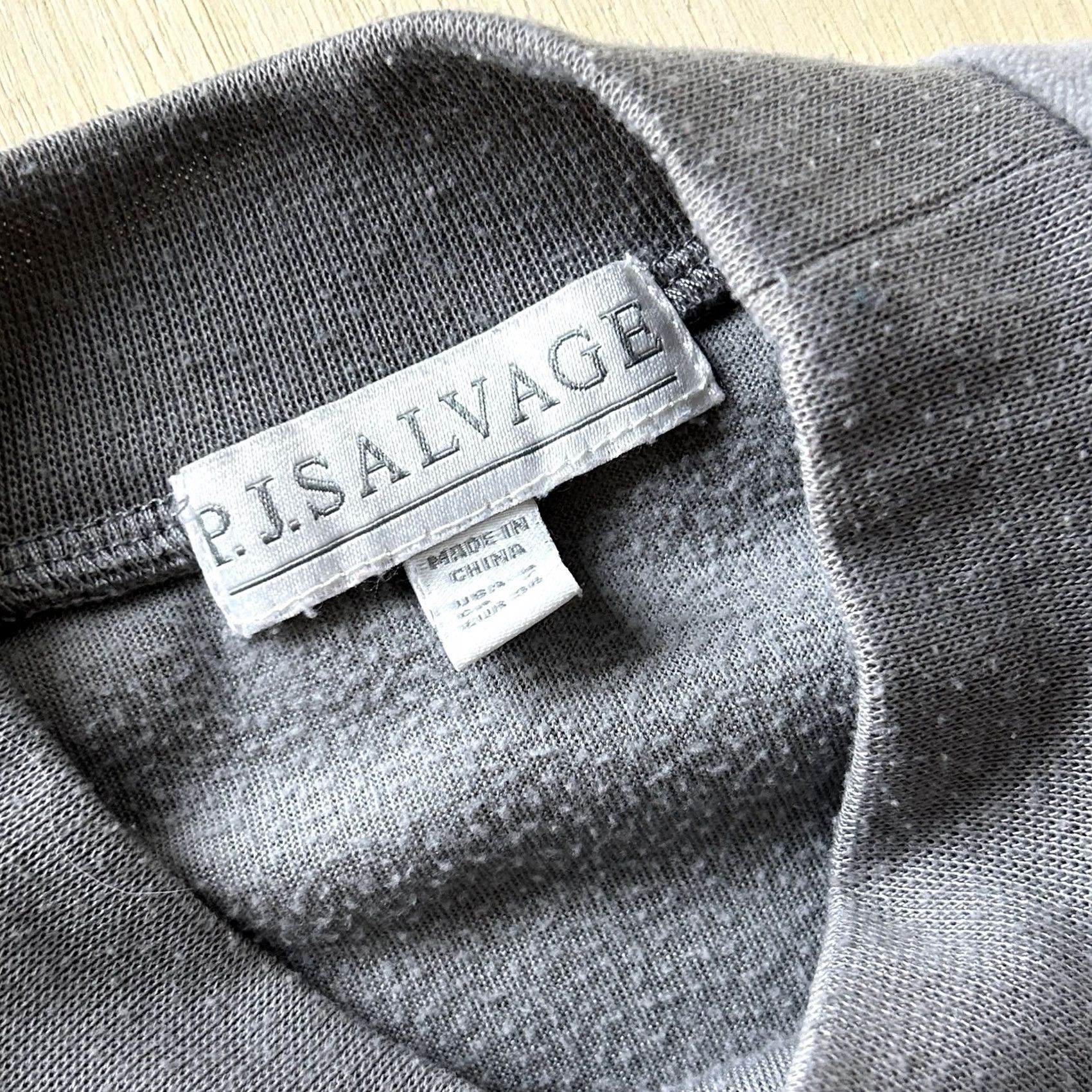 Vintage P.J. Salvage Pajama Top Womens Large Gray Long Sleeve Crew Neck Sleepwear Lounge Size L / US 10 / IT 46 - 2 Thumbnail