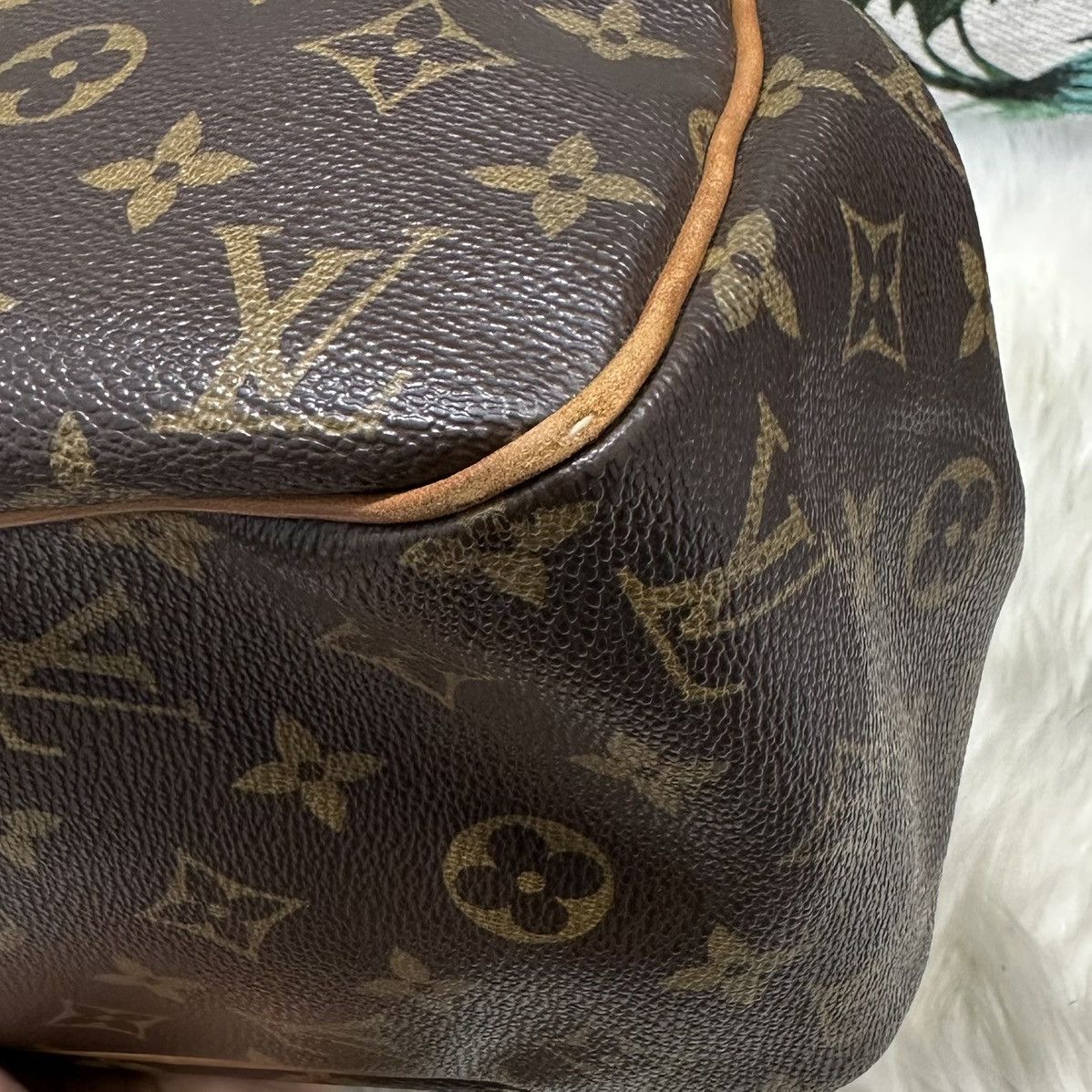 Louis Vuitton Authentic LOUIS VUITTON Monogram Batignolles Horizontel Bag Size ONE SIZE - 10 Thumbnail