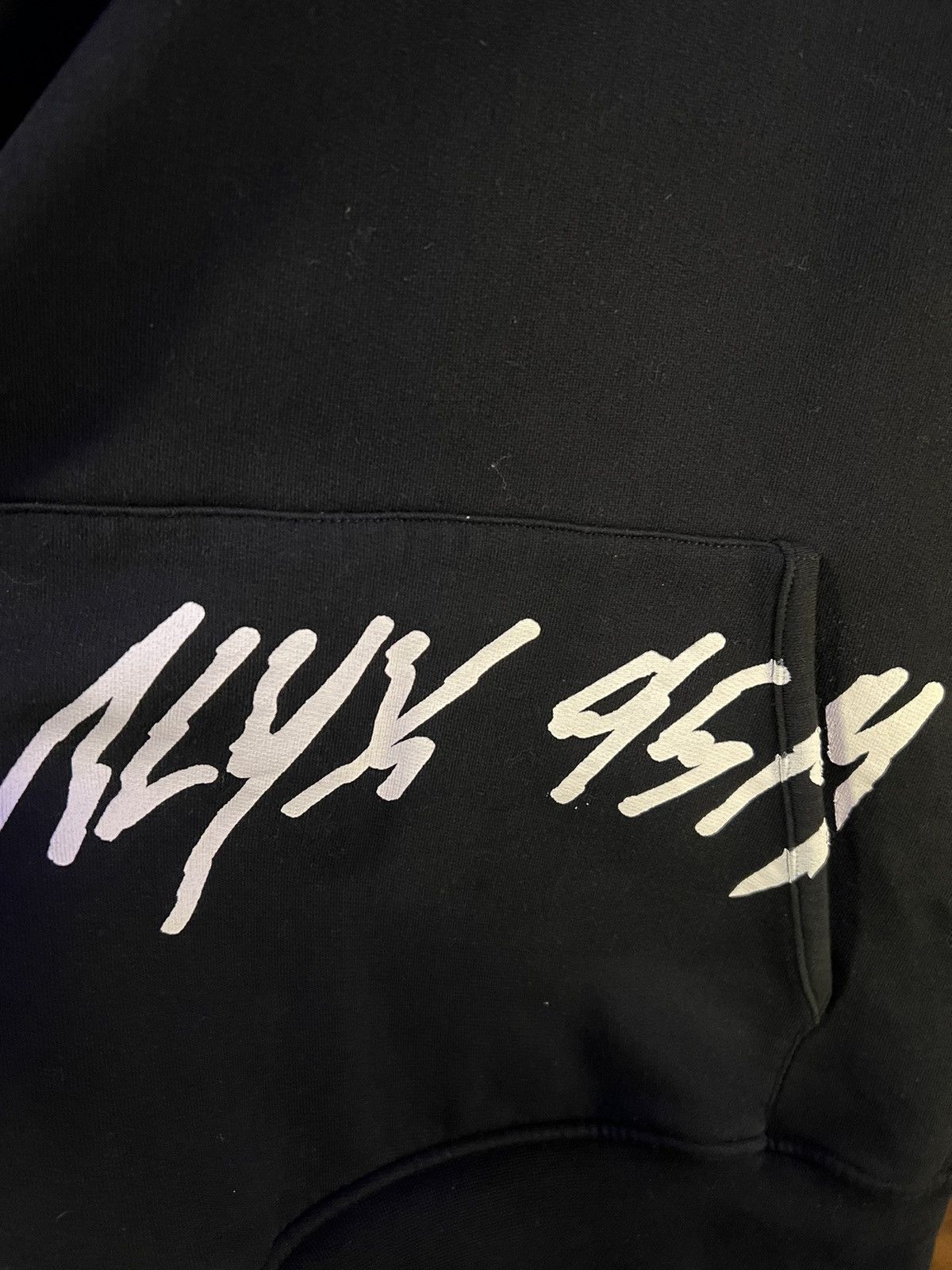 1017 ALYX 9SM 1017 Alyx 9SM Hoodie Black Size Large Size US L / EU 52-54 / 3 - 4 Thumbnail
